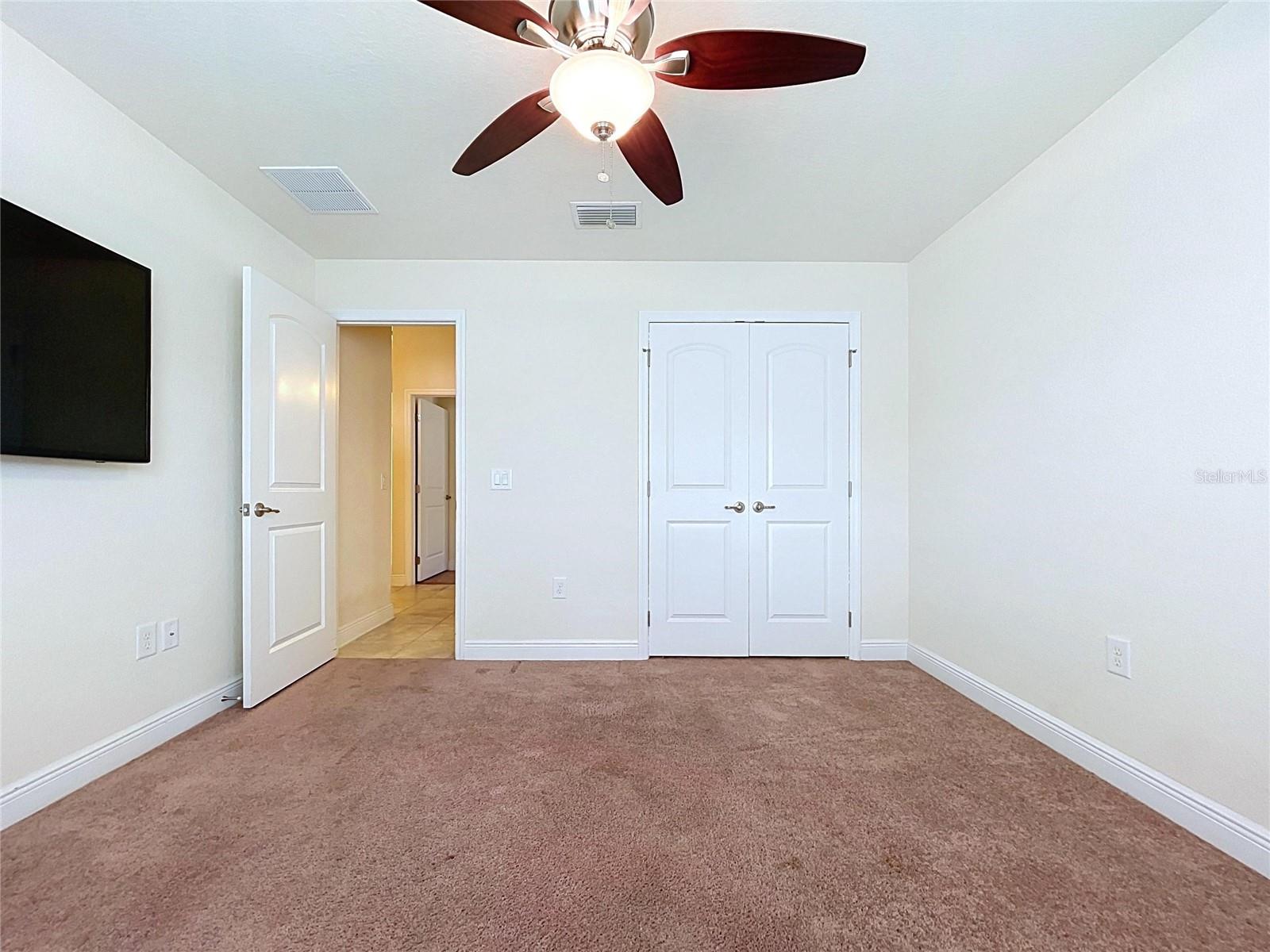 7029 Wirevine Dr Property Photo 34
