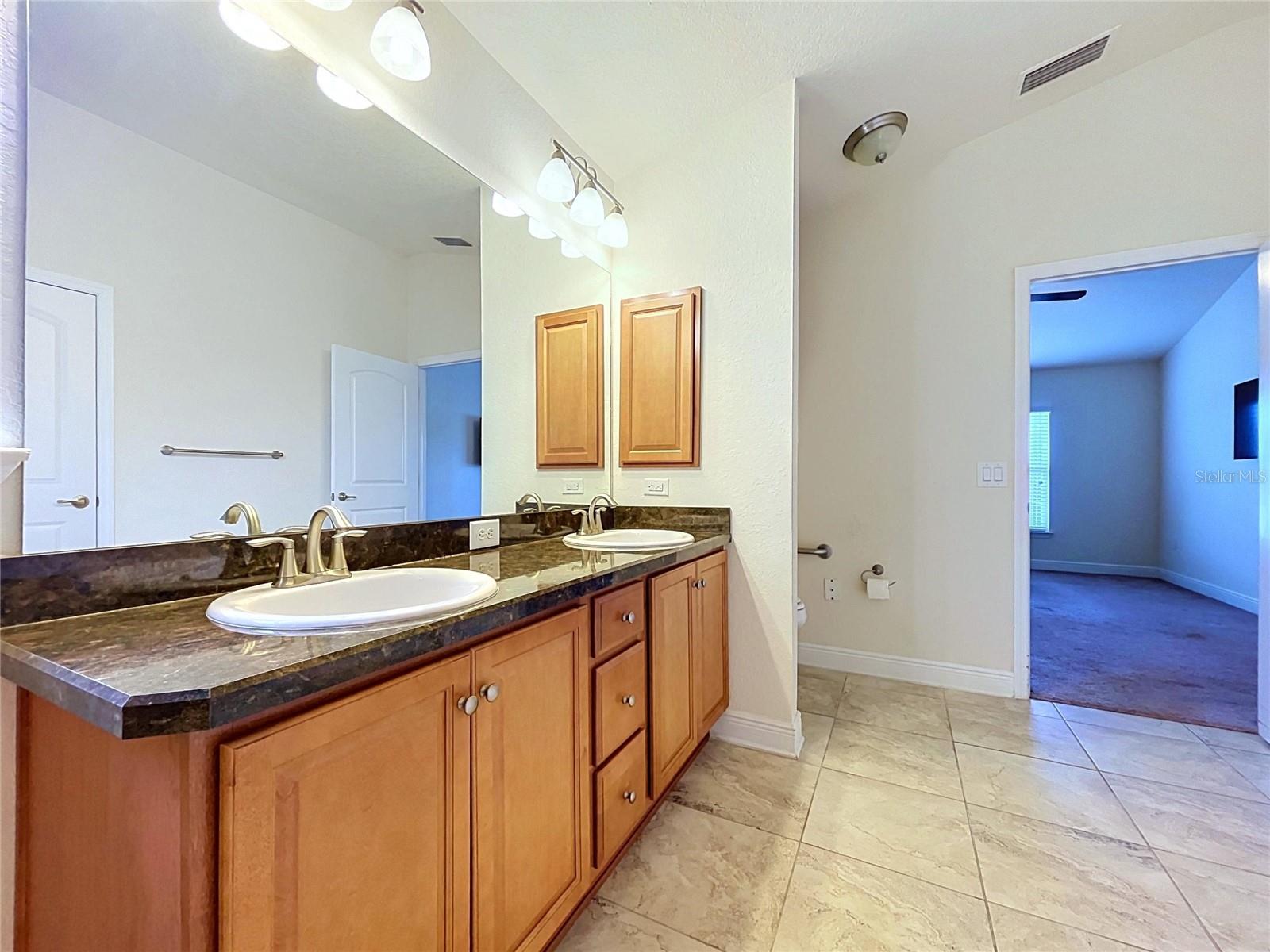 7029 Wirevine Dr Property Photo 50