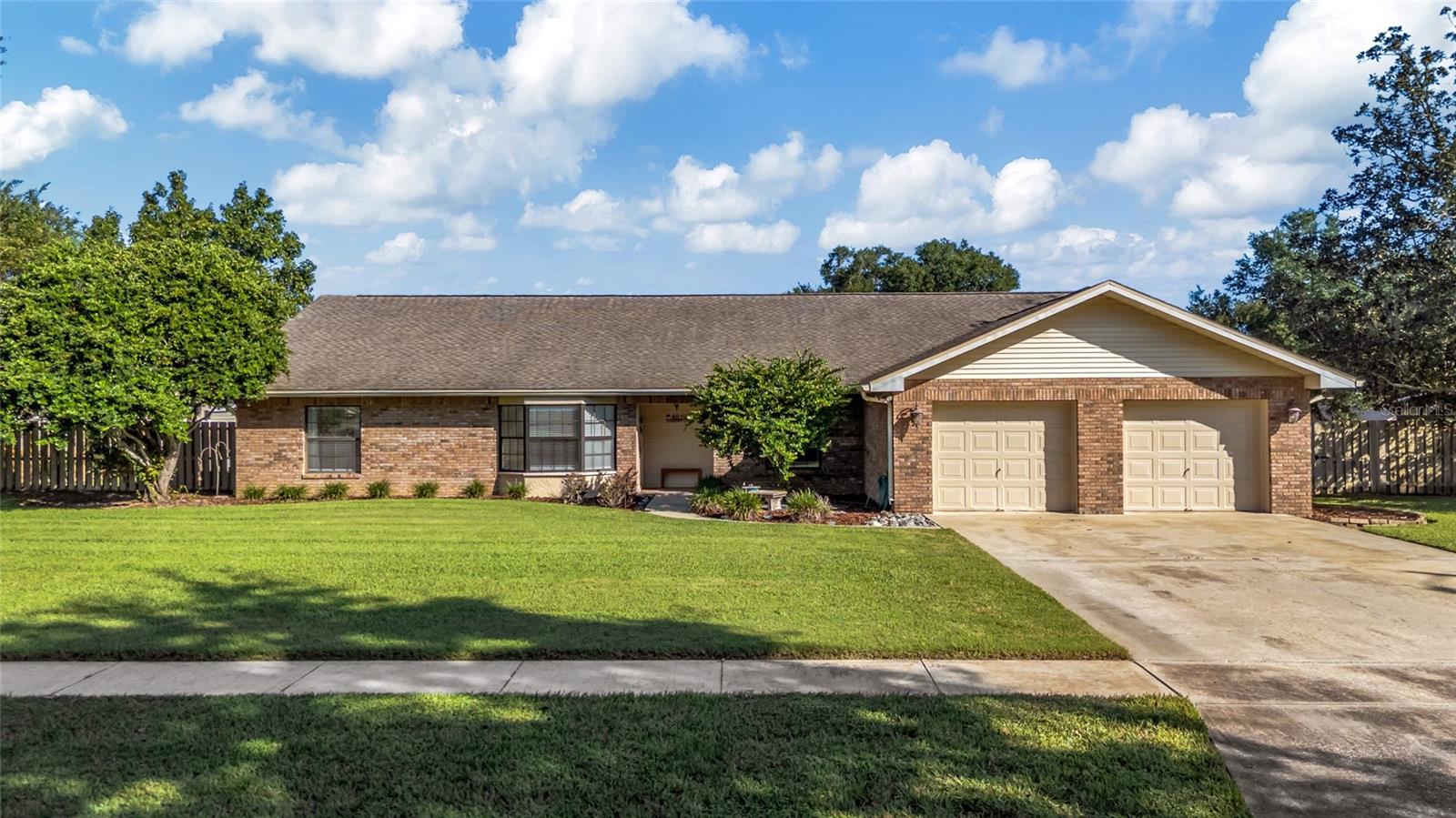 4614 Duxberry Ln Property Photo 1