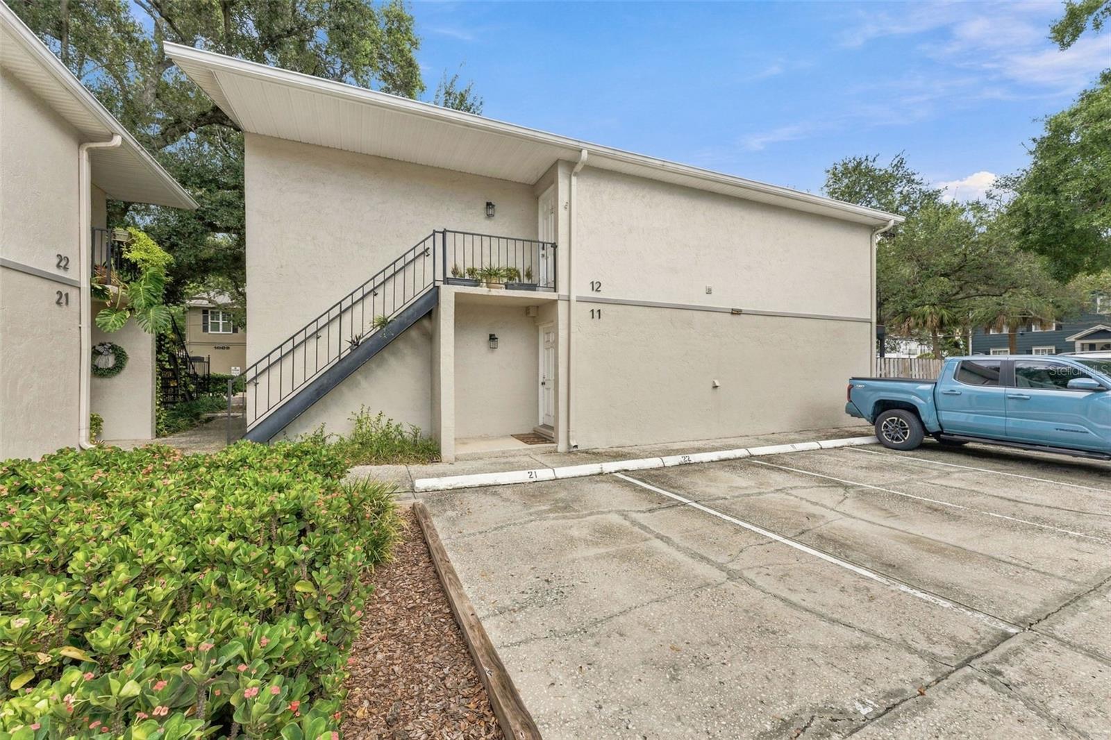 1011 S Moody Ave #11 Property Photo 2