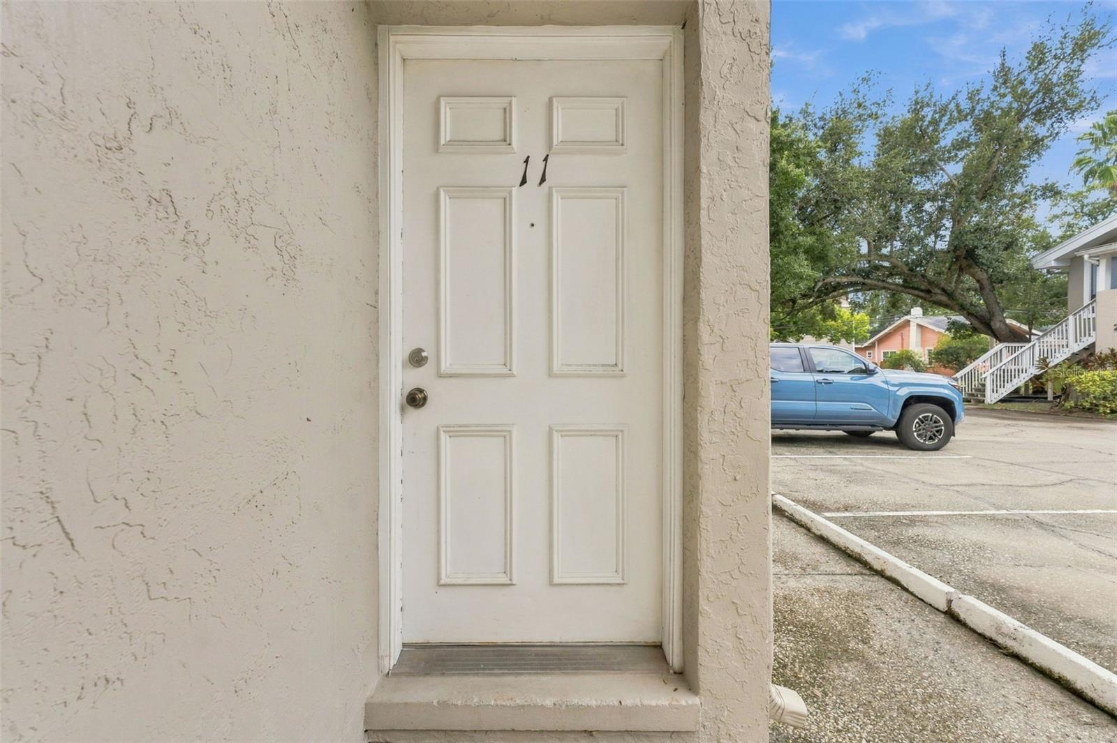 1011 S Moody Ave #11 Property Photo 4