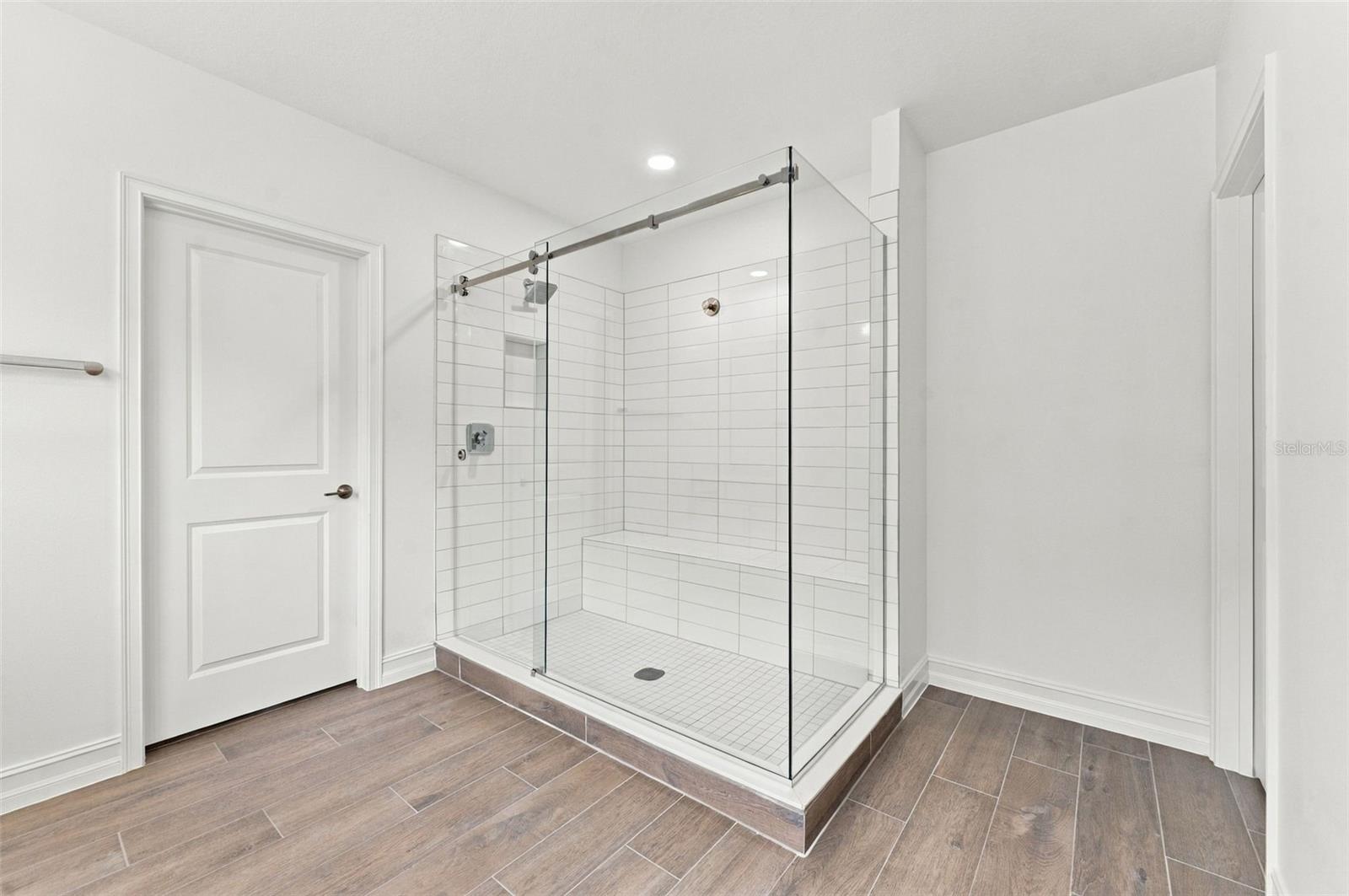 18114 Serene Lake Loop Property Photo 14