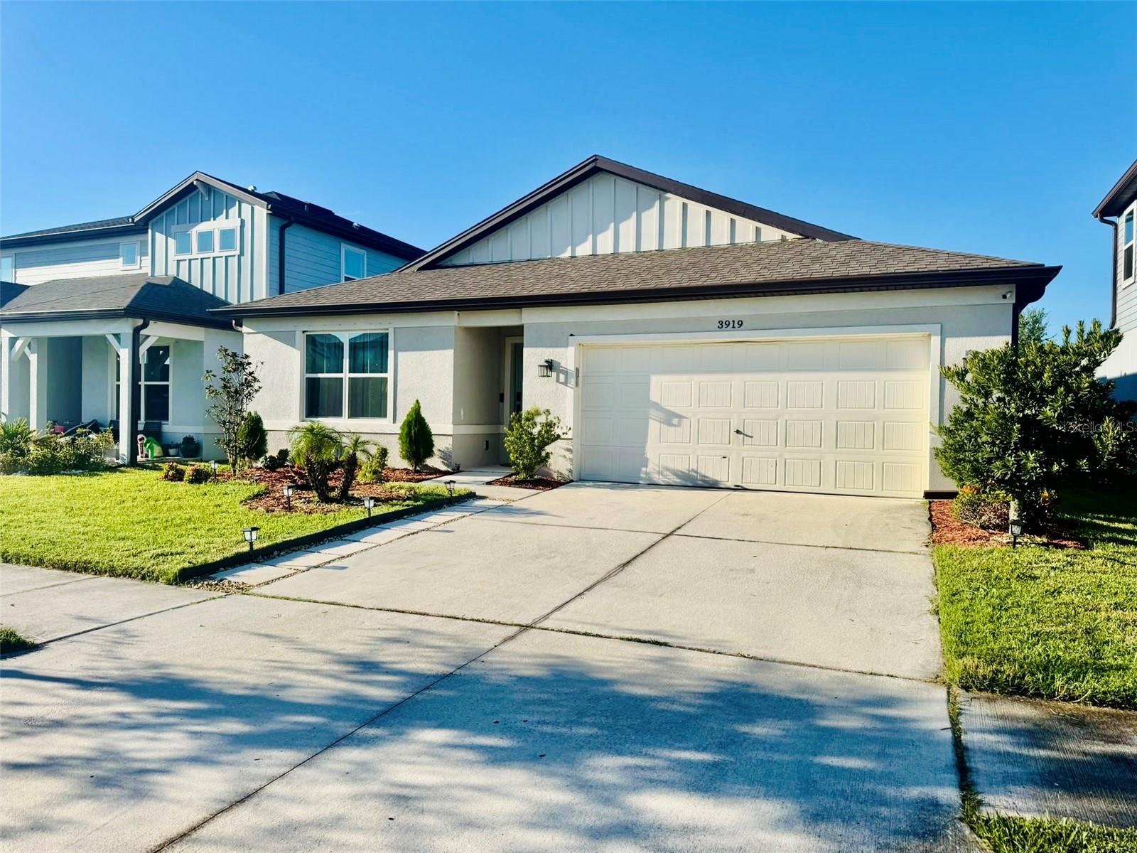 3919 Capri Coast Dr Property Photo 13