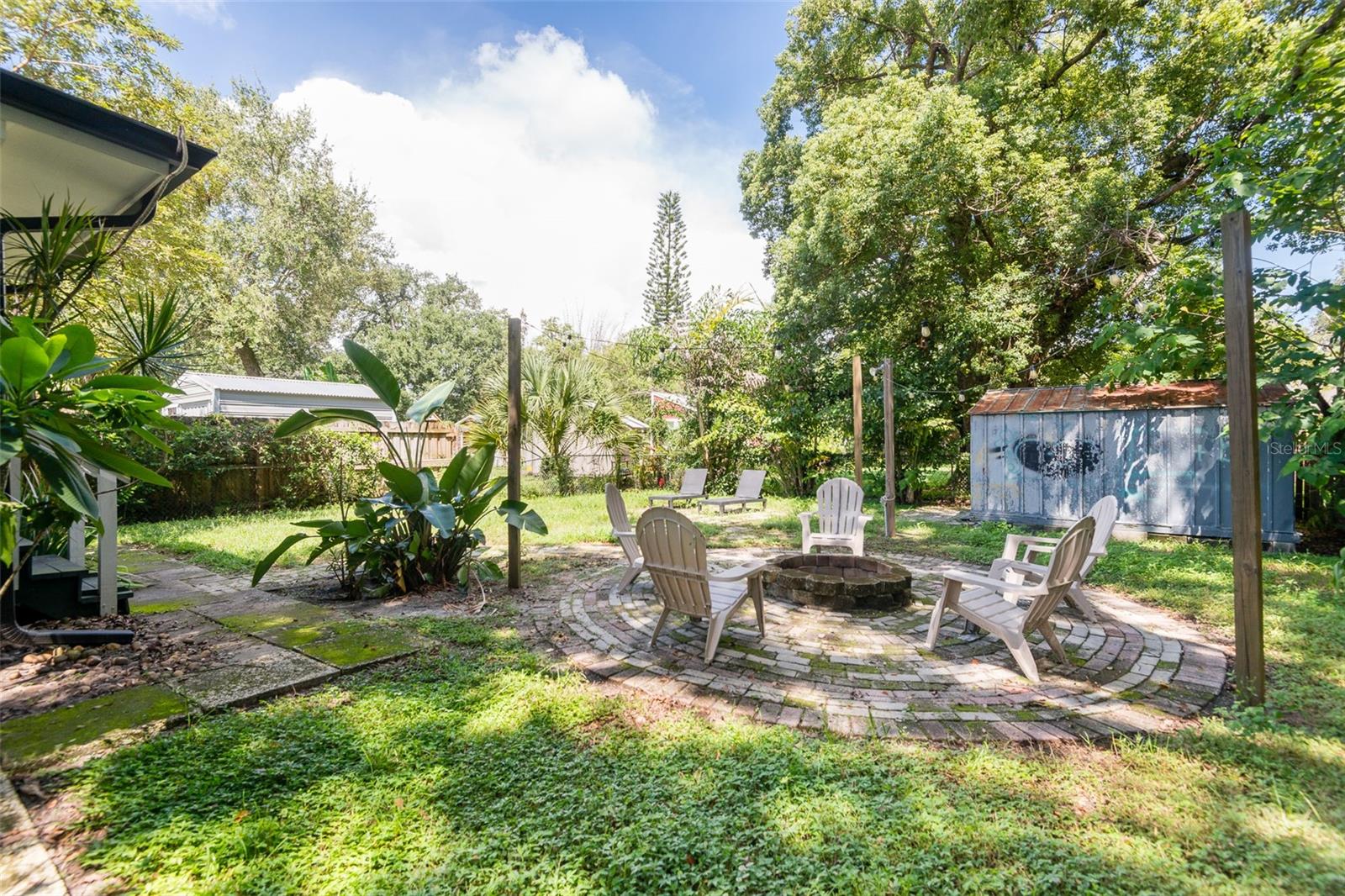 1216 E Flora St Property Photo 23