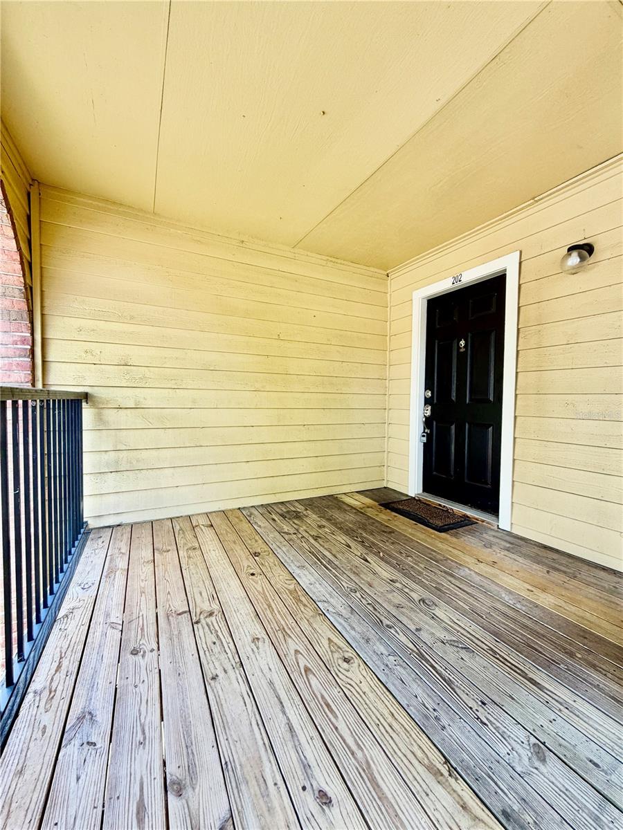 8643 Mallard Reserve Dr #202 Property Photo 3
