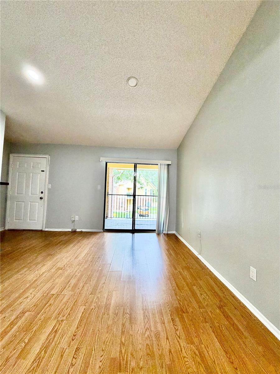 8643 Mallard Reserve Dr #202 Property Photo 10
