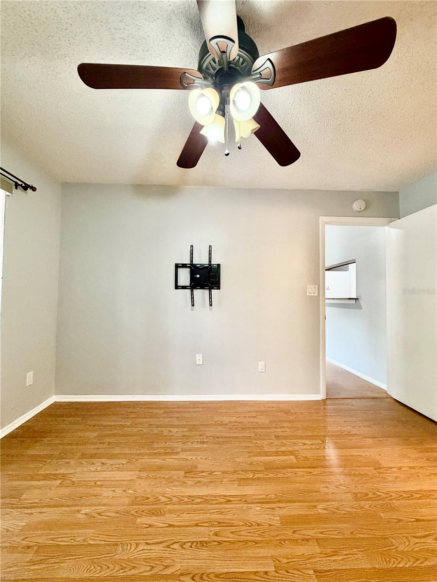 8643 Mallard Reserve Dr #202 Property Photo 28