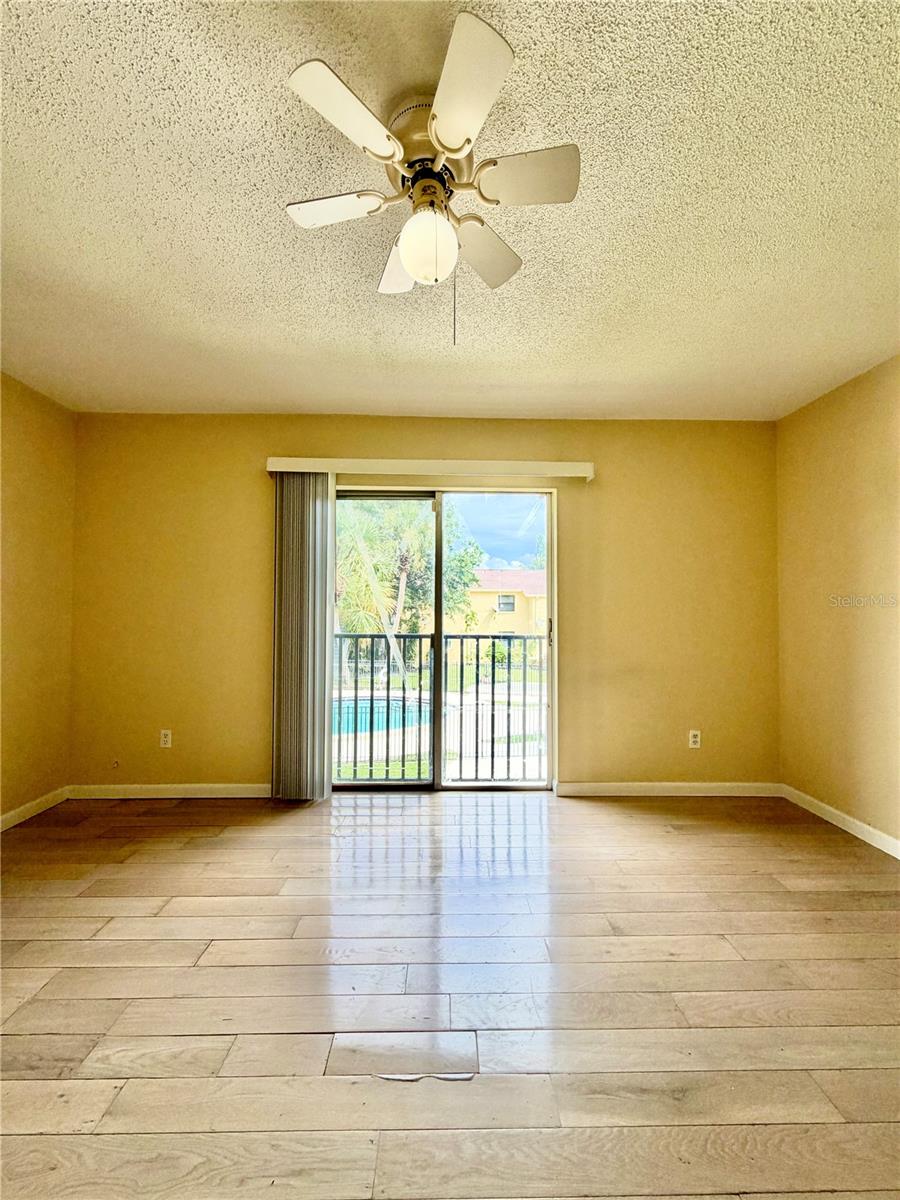 7501 Gallineta Ct #7501 Property Photo 11