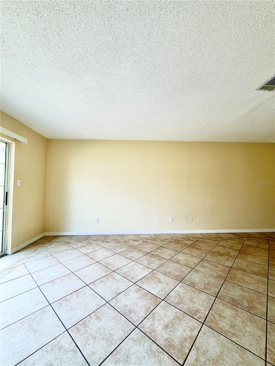 7501 Gallineta Ct #7501 Property Photo 34