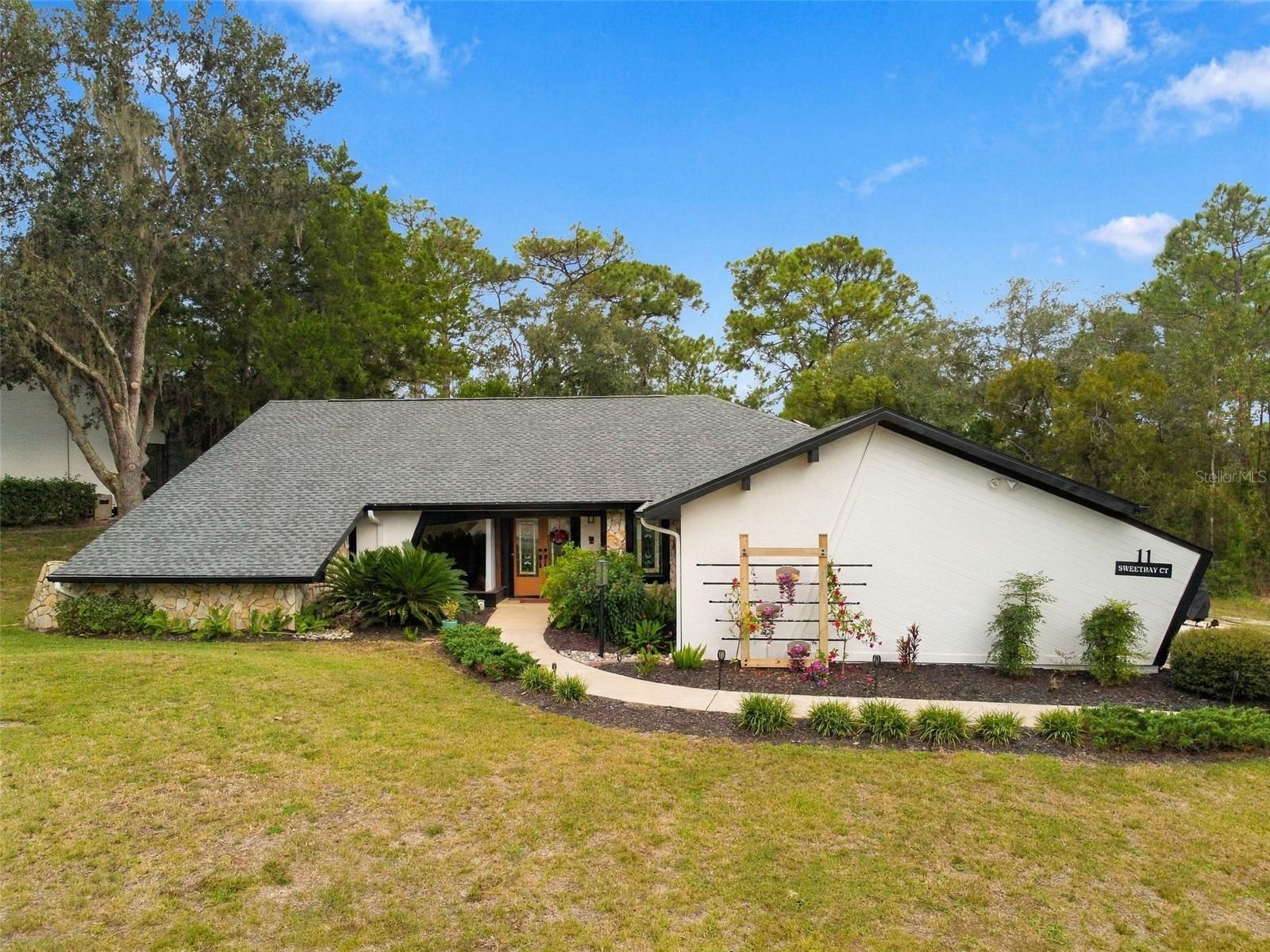 11 Sweetbay Ct Property Photo
