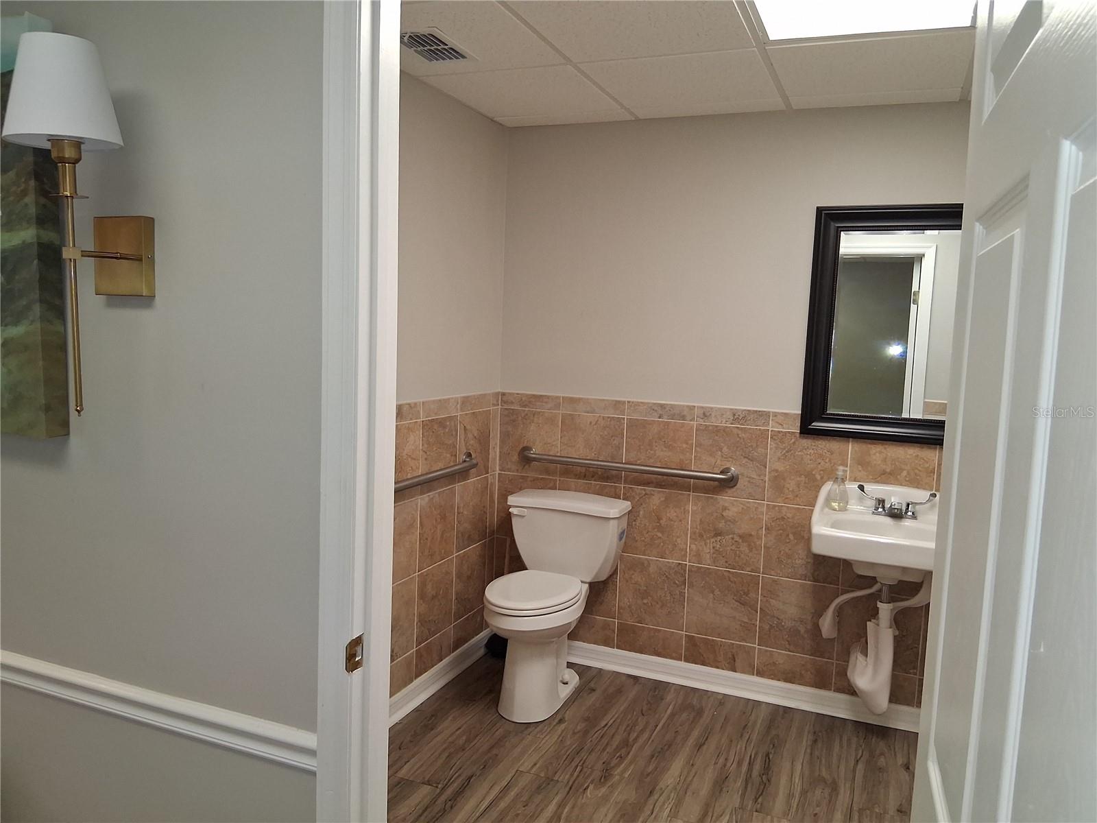 1000 Belcher Rd S #a6 Property Photo 13