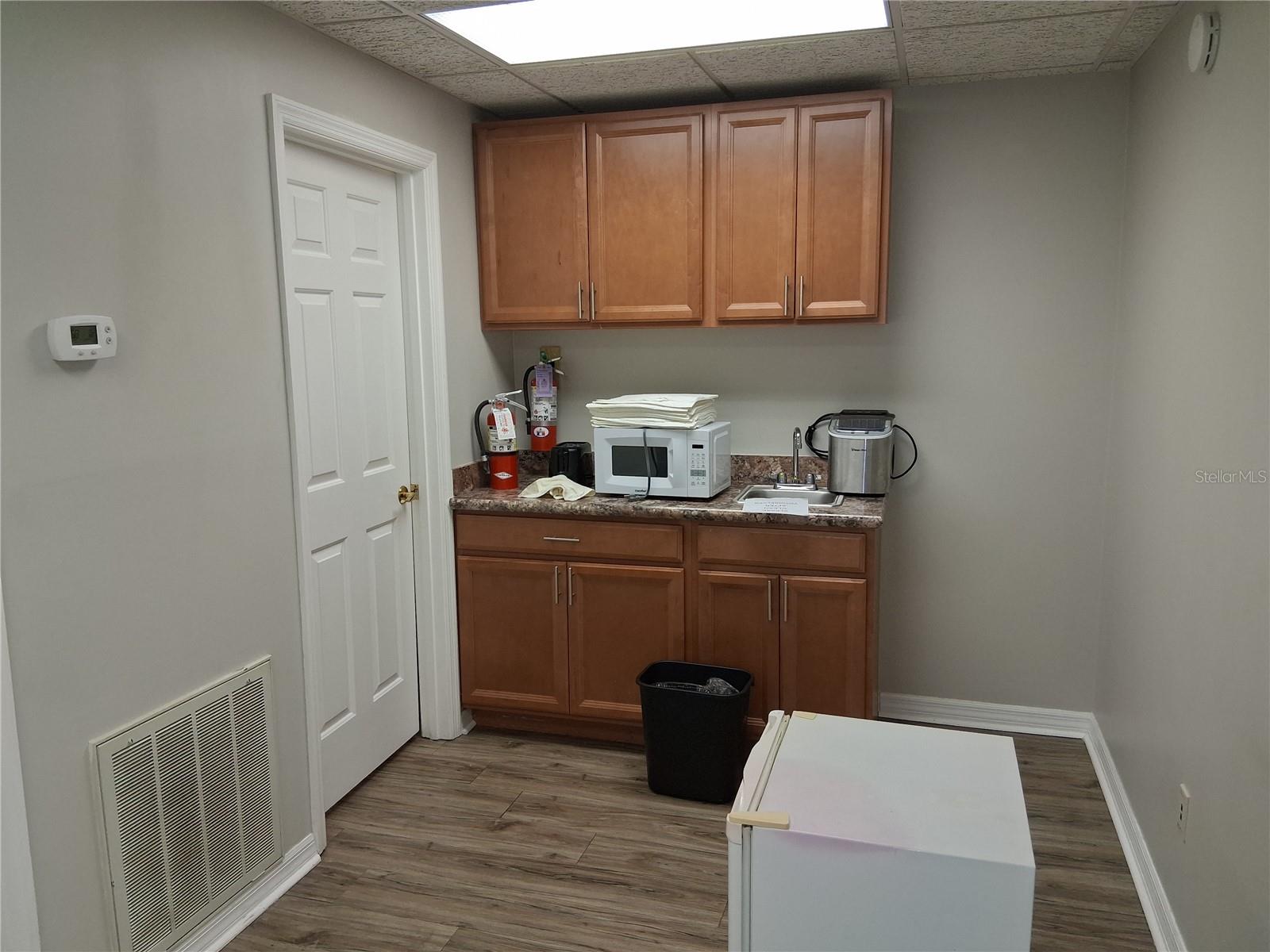 1000 Belcher Rd S #a6 Property Photo 34