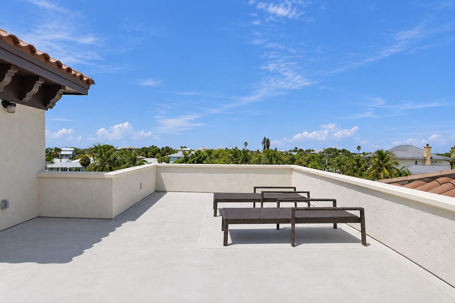 980 Bay Esplanade Property Photo 68