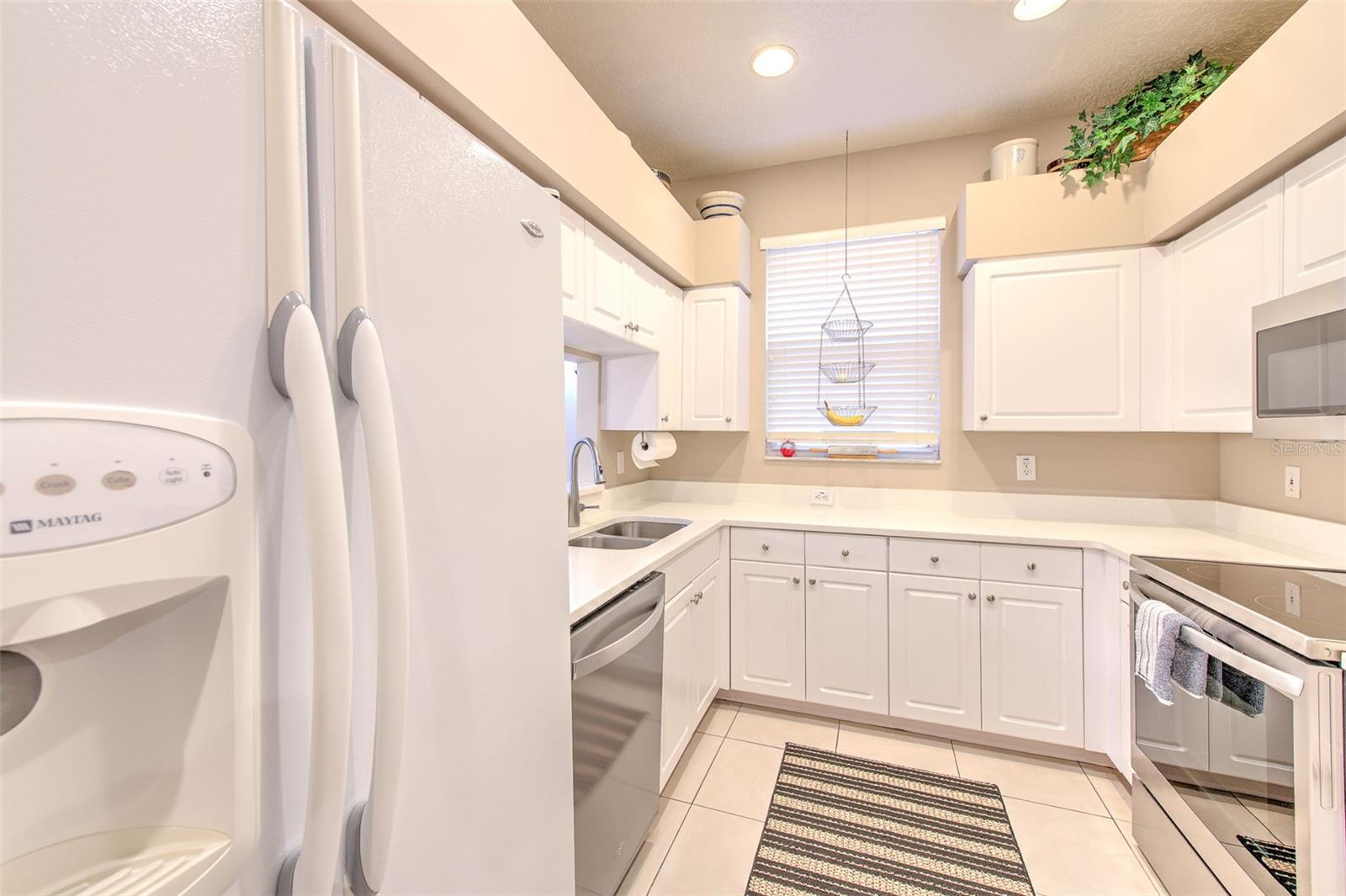 3111 W San Pedro St Property Photo 6