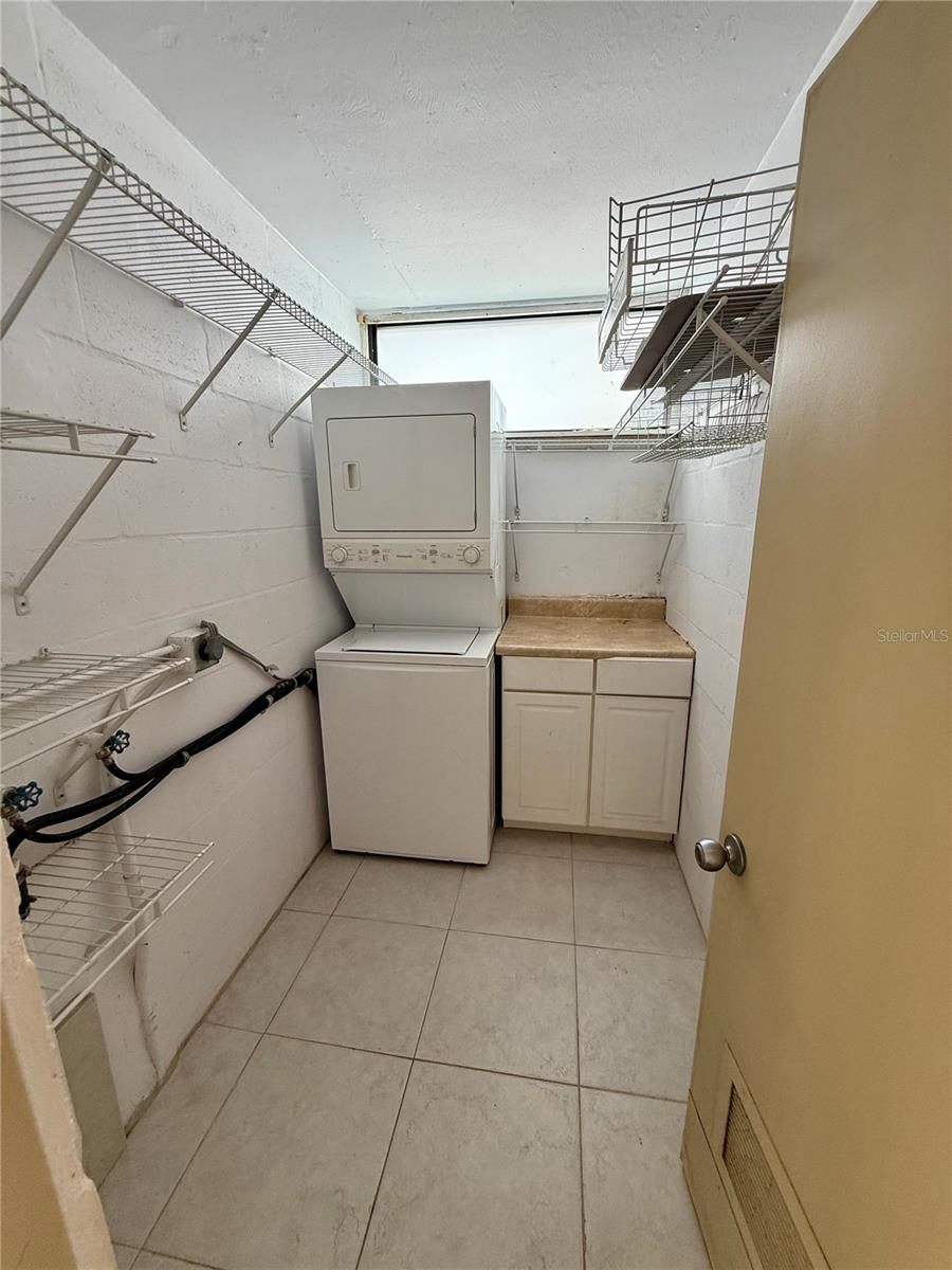 2620 Cove Cay Dr #307 Property Photo 13