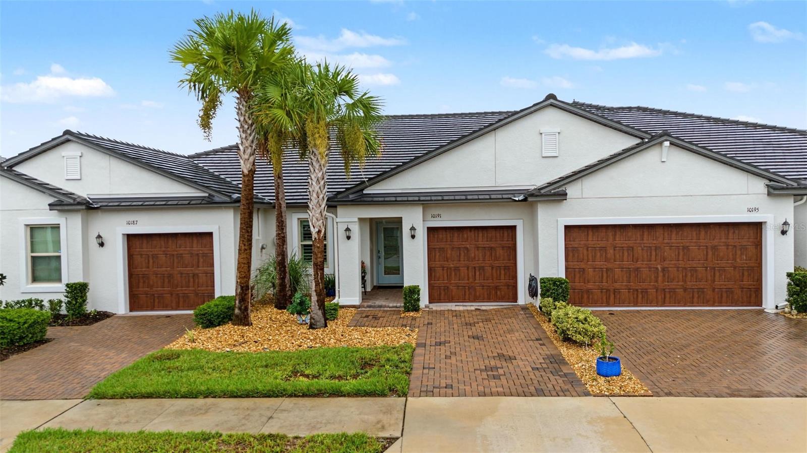 10191 Echo Dock Loop Property Photo 28