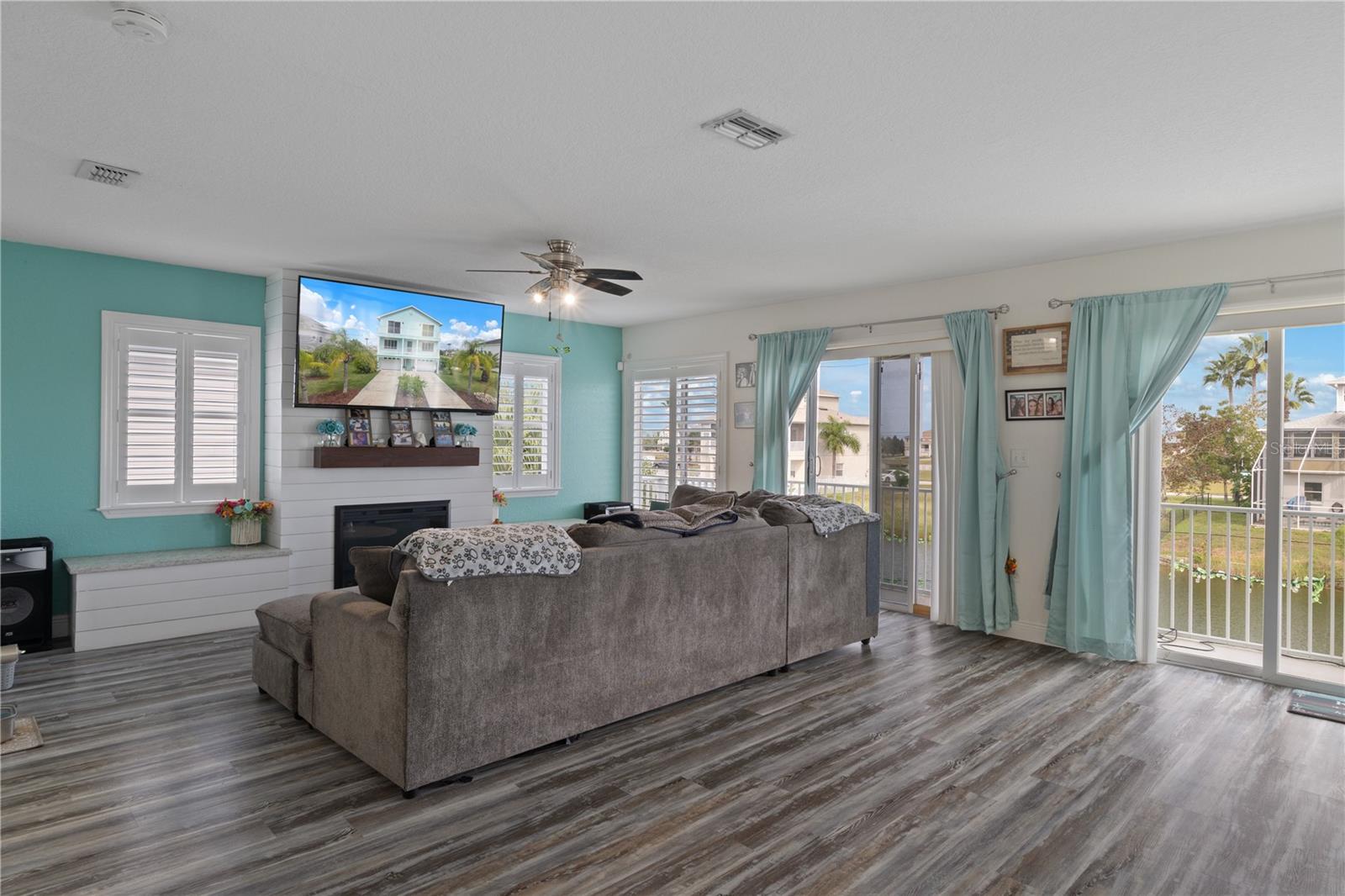3423 Palometa Dr Property Photo 45