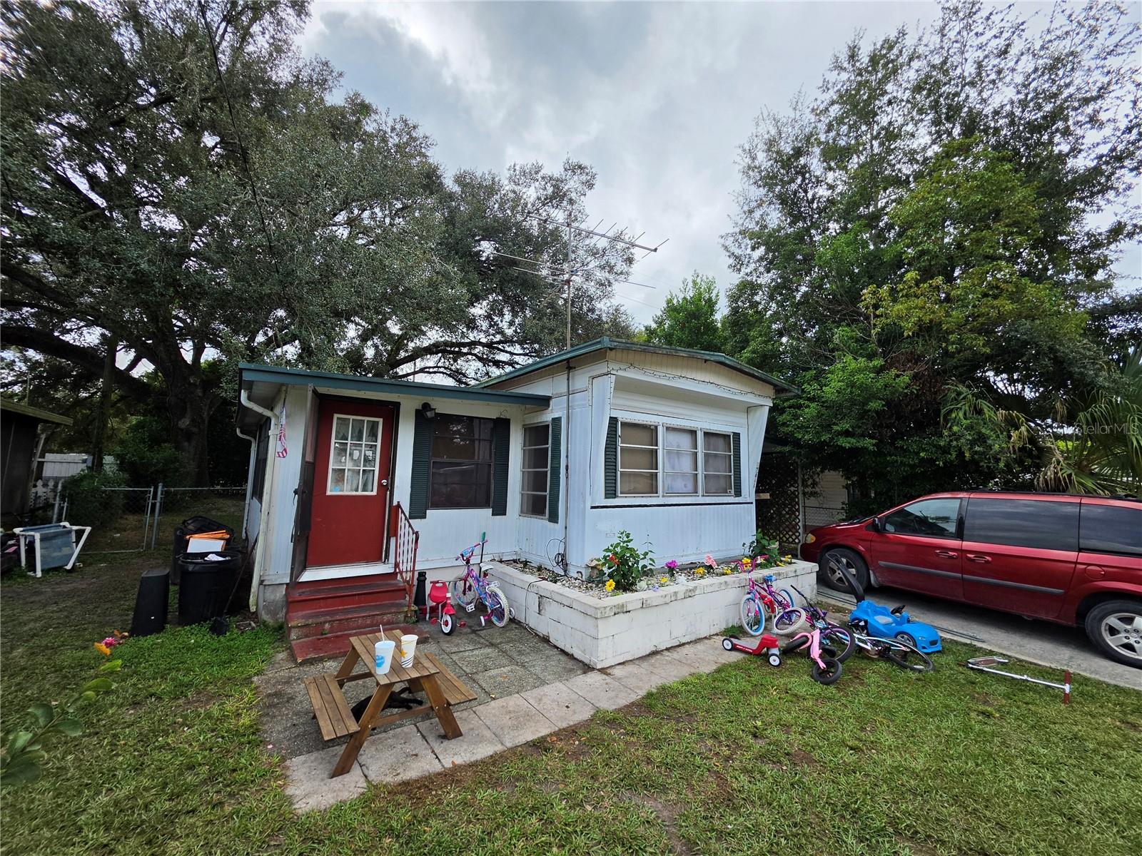 37644 March Ln Property Photo 2