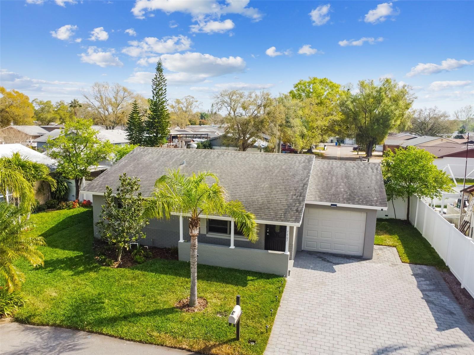 7607 Woodland Oaks Ct Property Photo 46