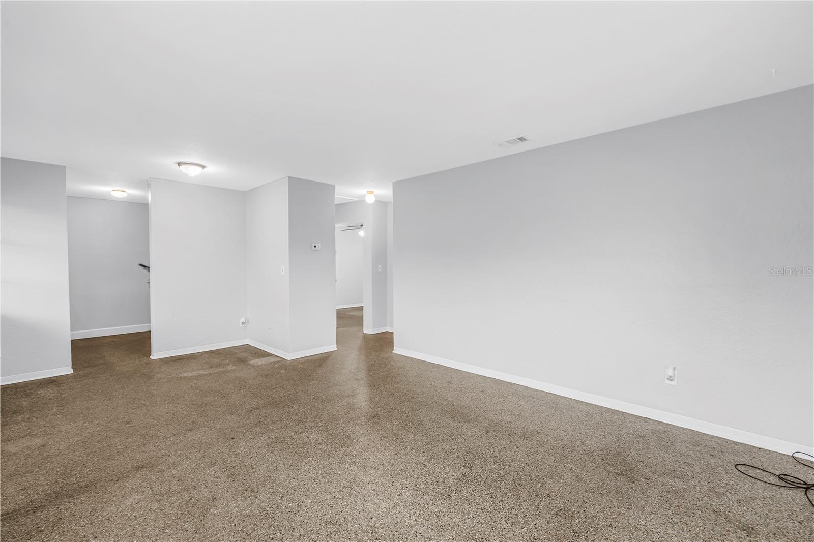 172 38th Ave Se Property Photo 8