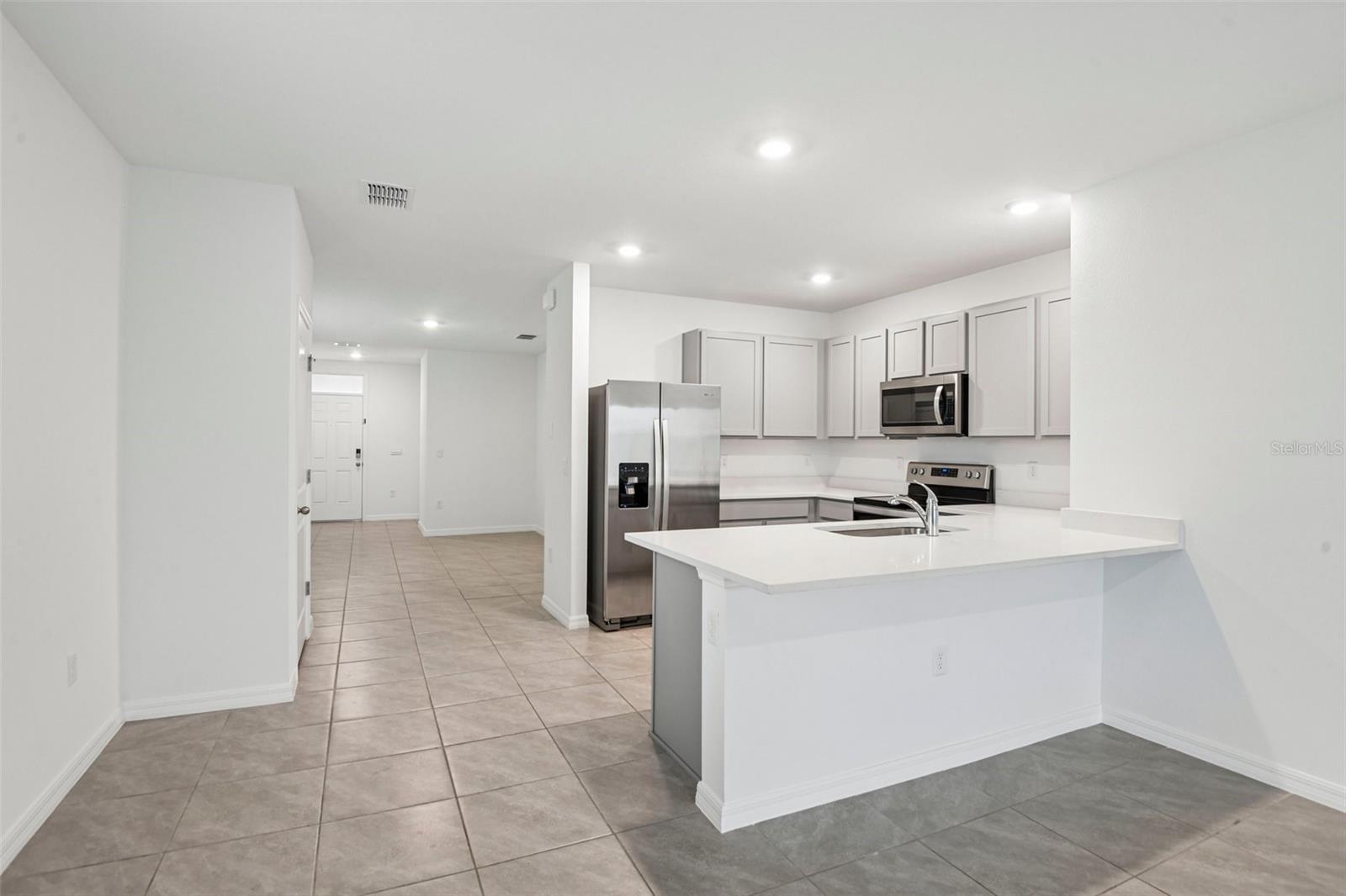33319 Darley Dale Trl Property Photo 8