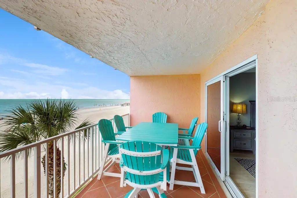18400 Gulf Blvd #1208 Property Photo 3