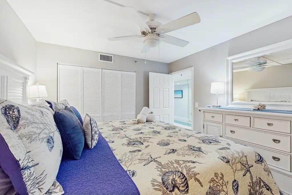 18400 Gulf Blvd #1208 Property Photo 9