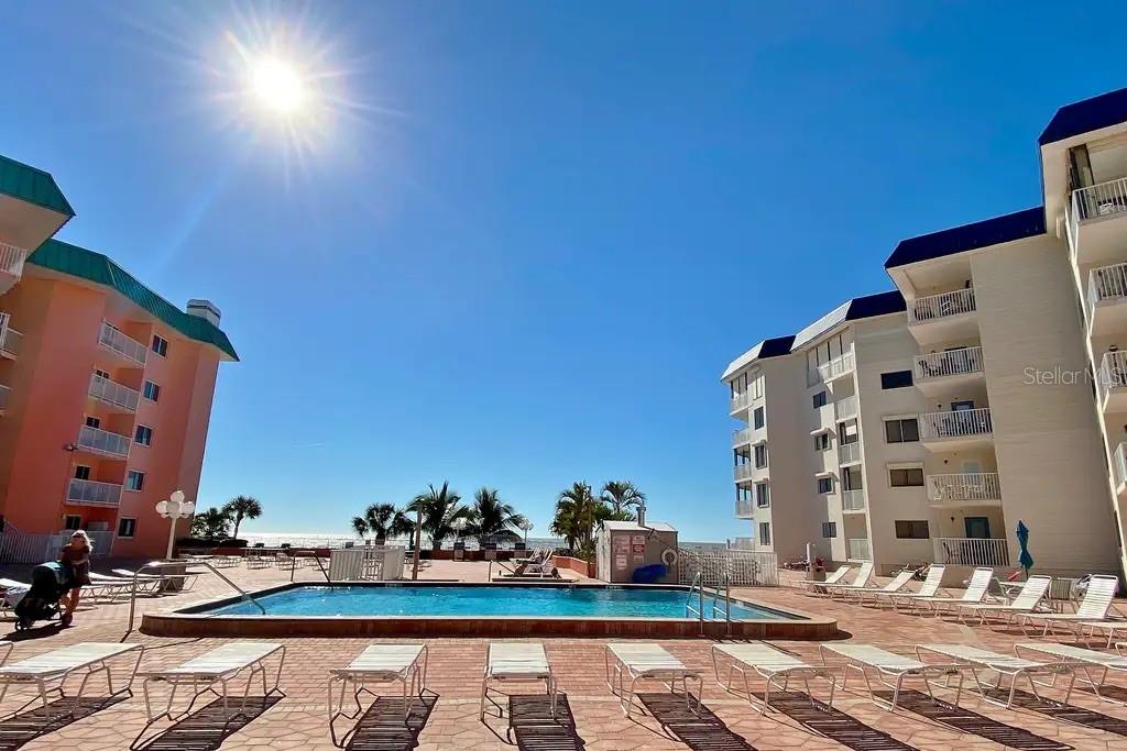 18400 Gulf Blvd #1208 Property Photo 14
