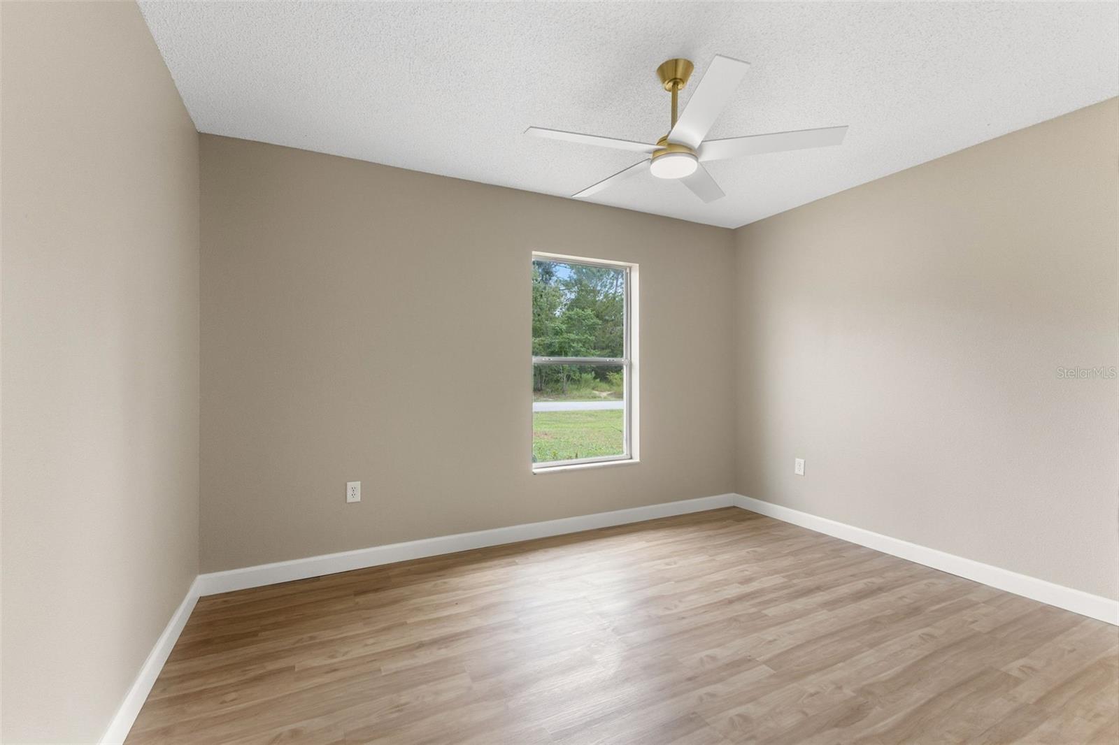 13393 Twin Lake Ave Property Photo 21