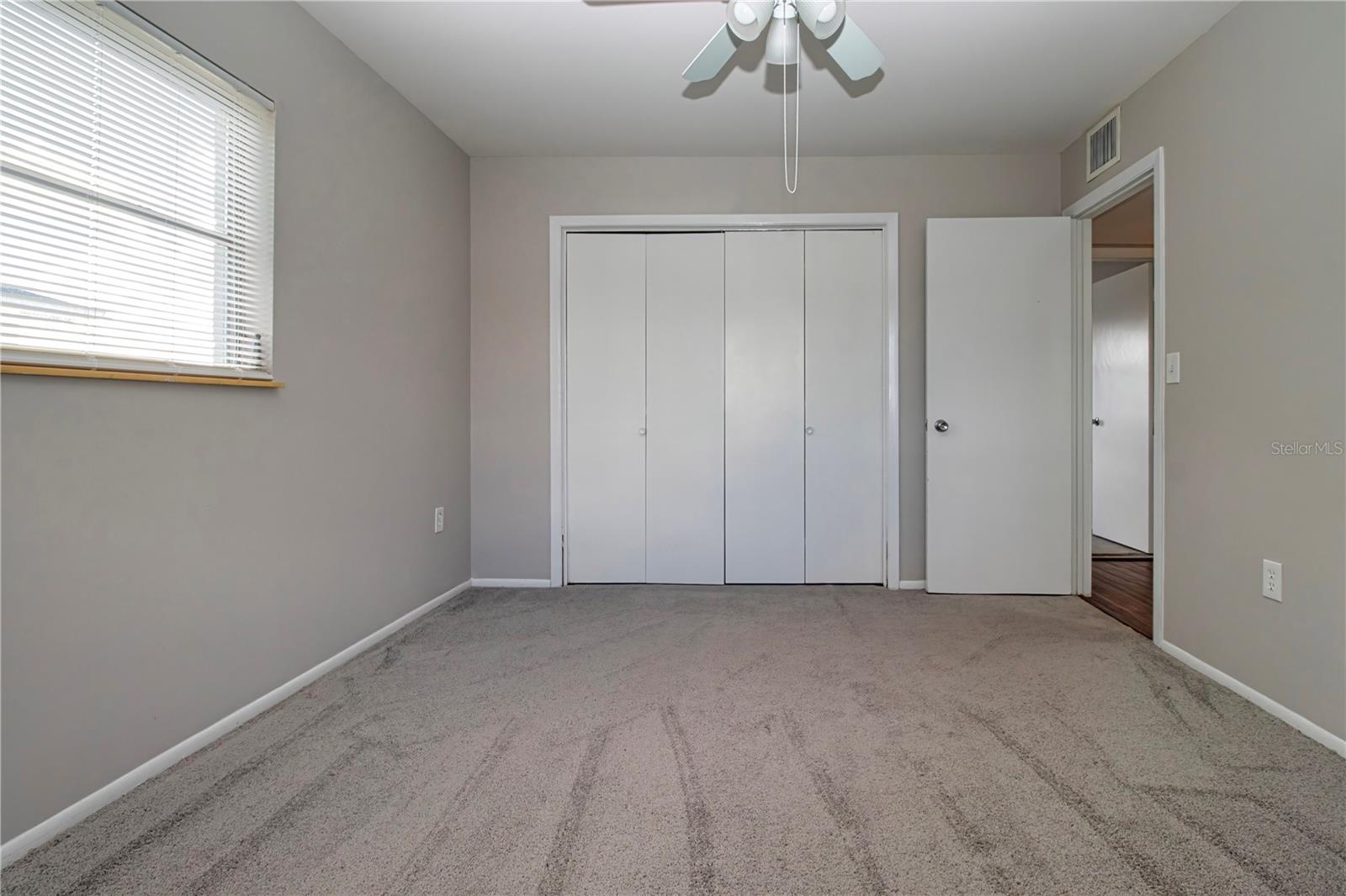 1507 N Lake Dr Property Photo 22