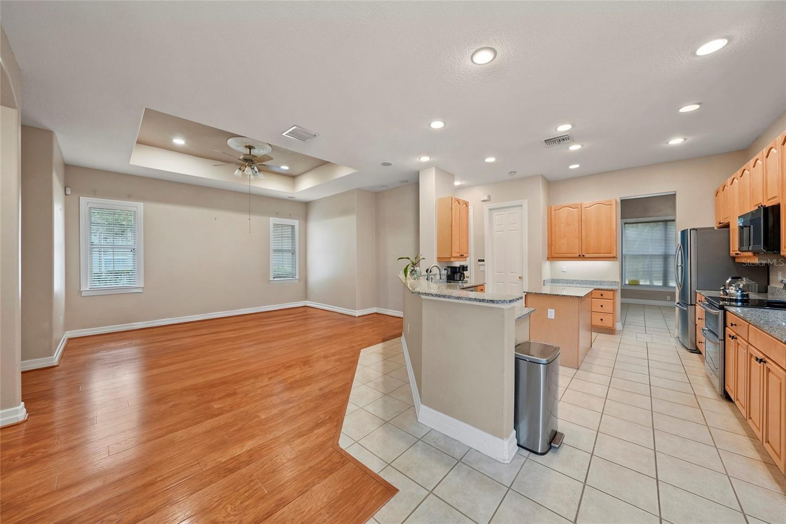 18823 Wimbledon Cir Property Photo 18