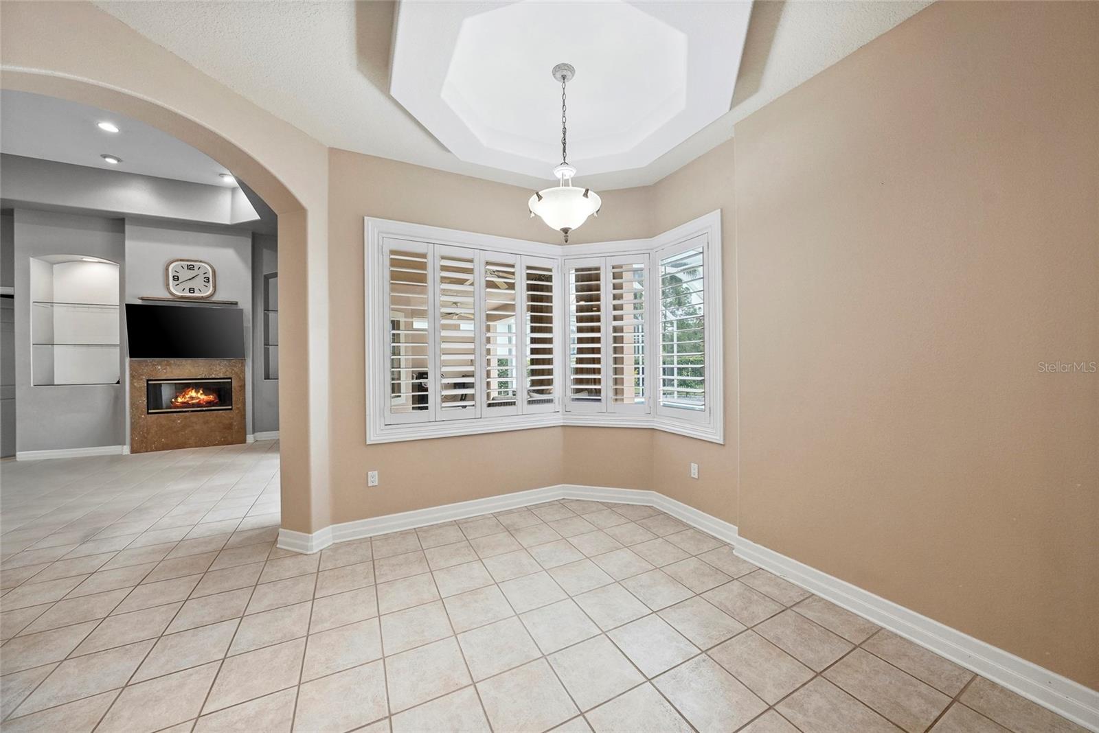 18823 Wimbledon Cir Property Photo 20