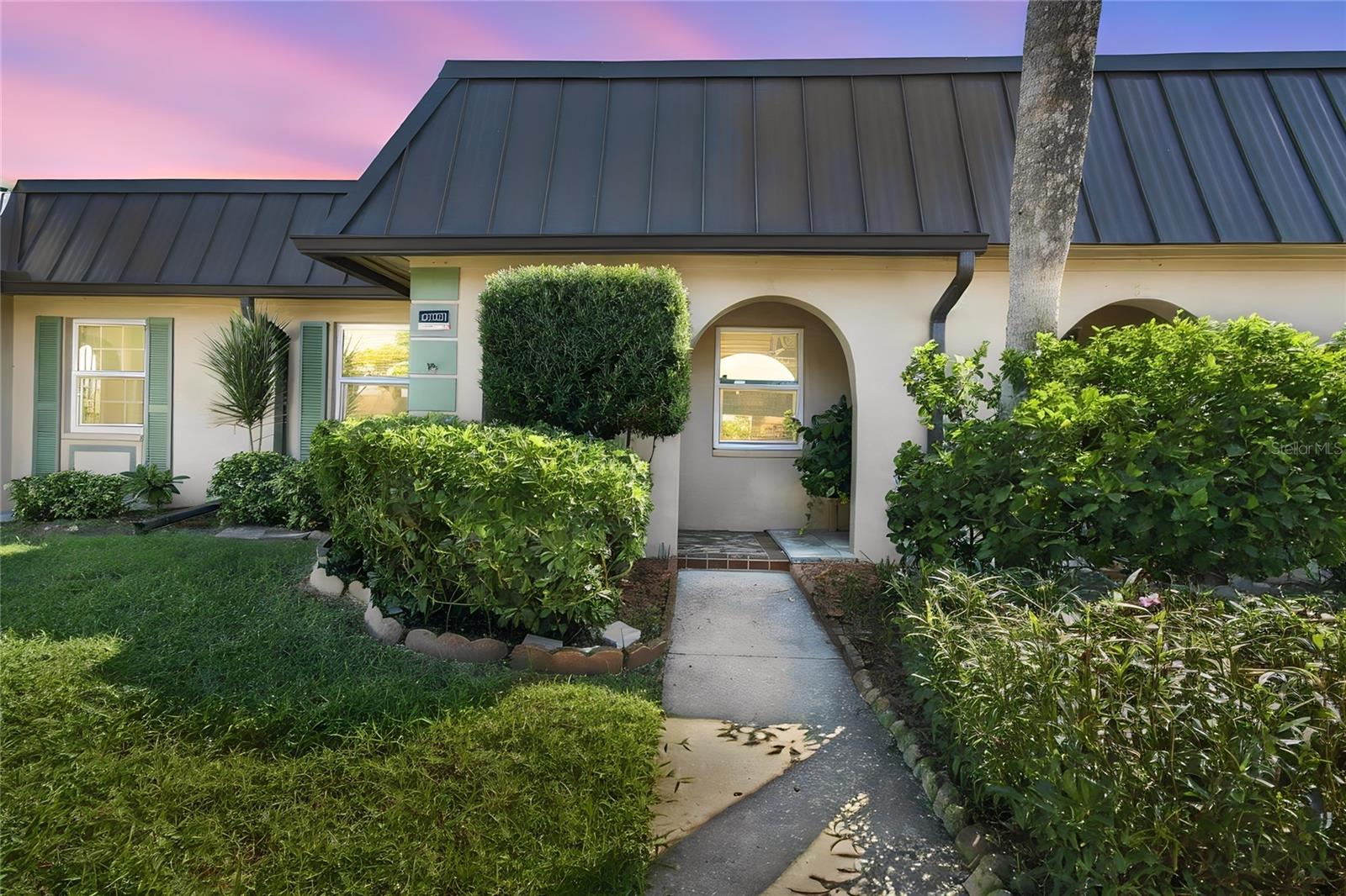4350 SUNSTATE DR #4 Property Photo 1
