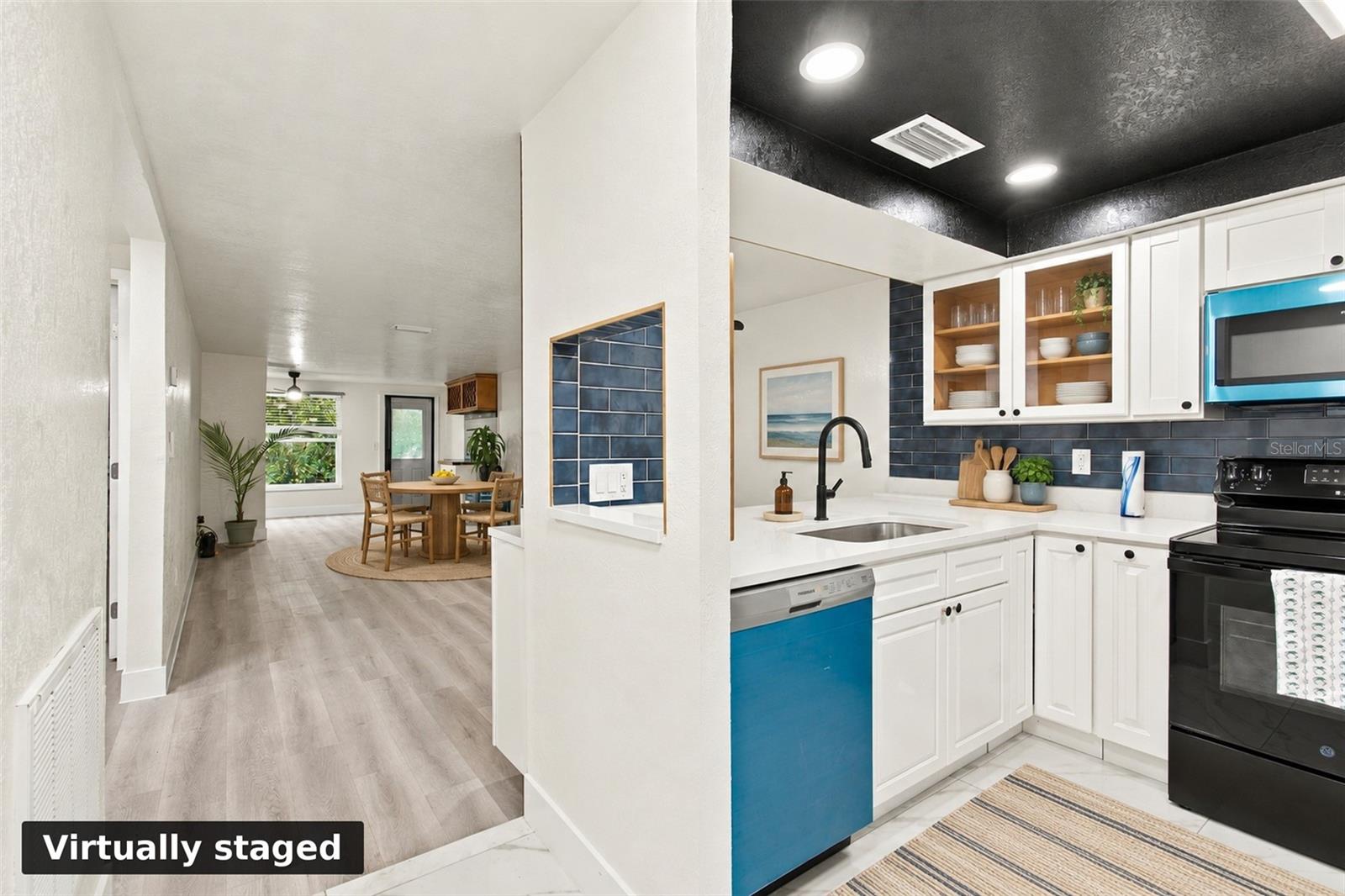 4350 Sunstate Dr #4 Property Photo 11