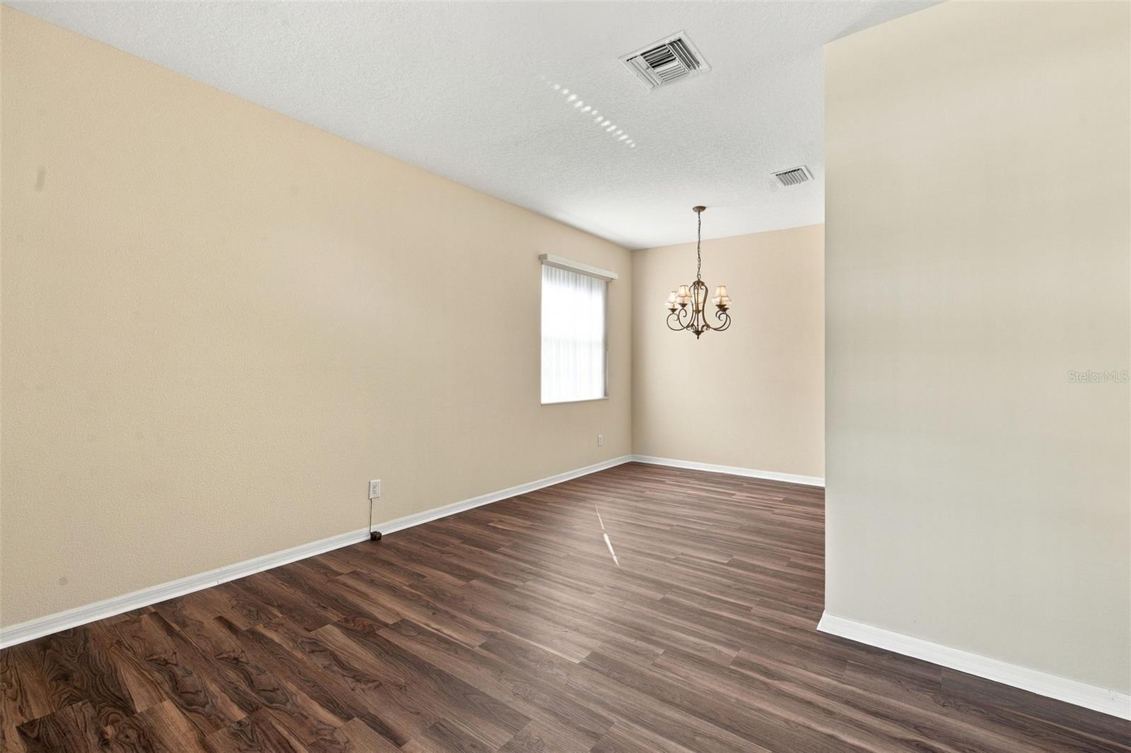 18852 Narimore Dr Property Photo 6
