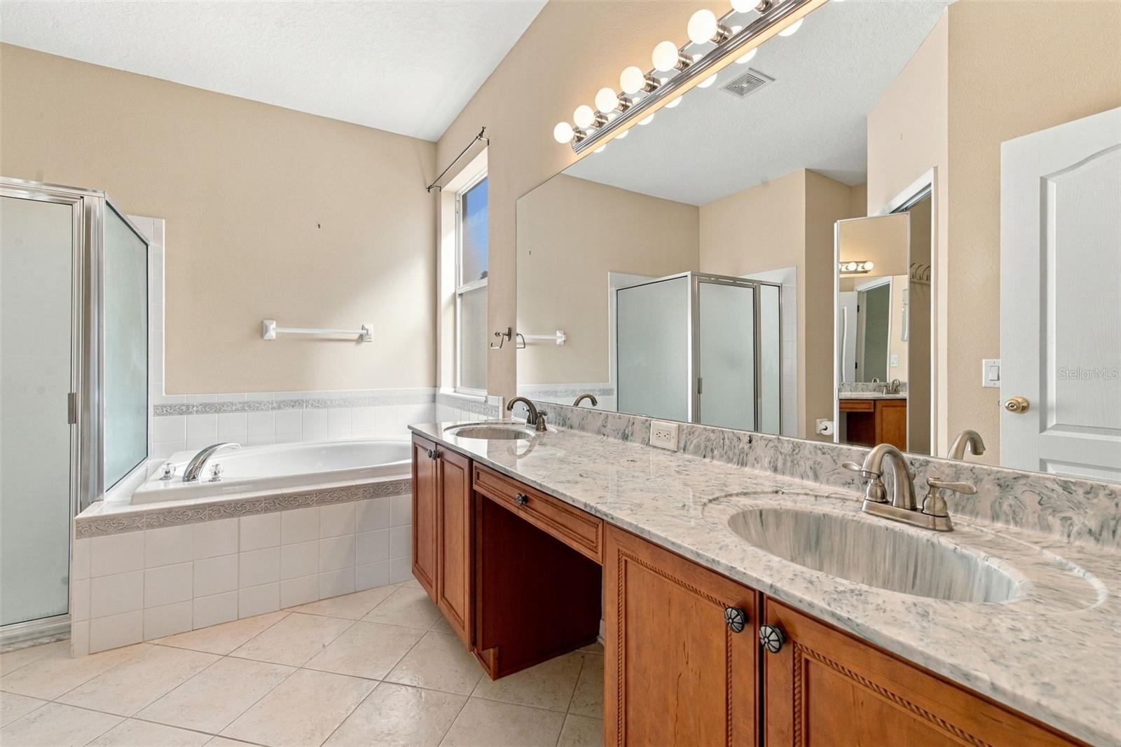18852 Narimore Dr Property Photo 26