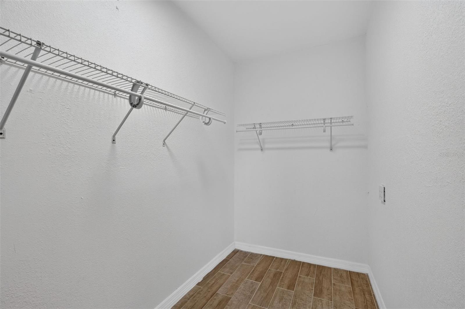 1072 Olympia Rd Property Photo 11