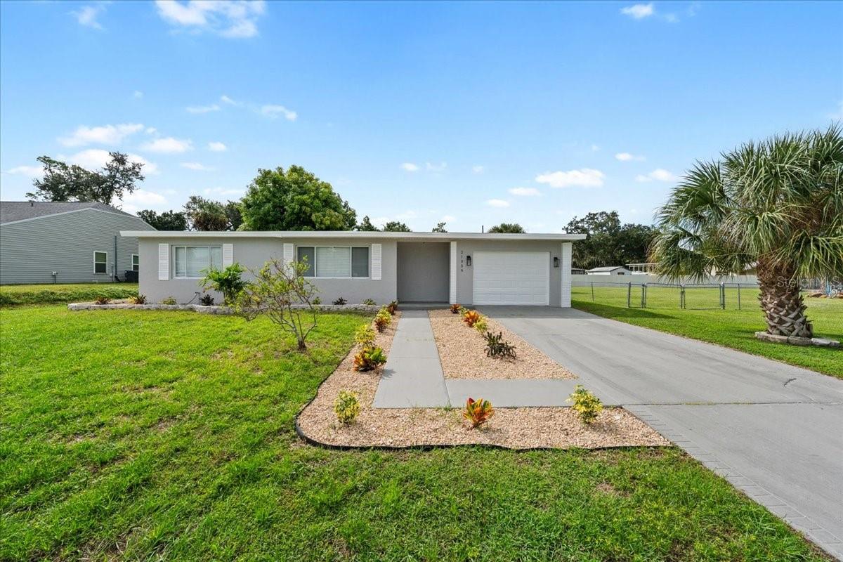 21059 Exmore Ave Property Photo