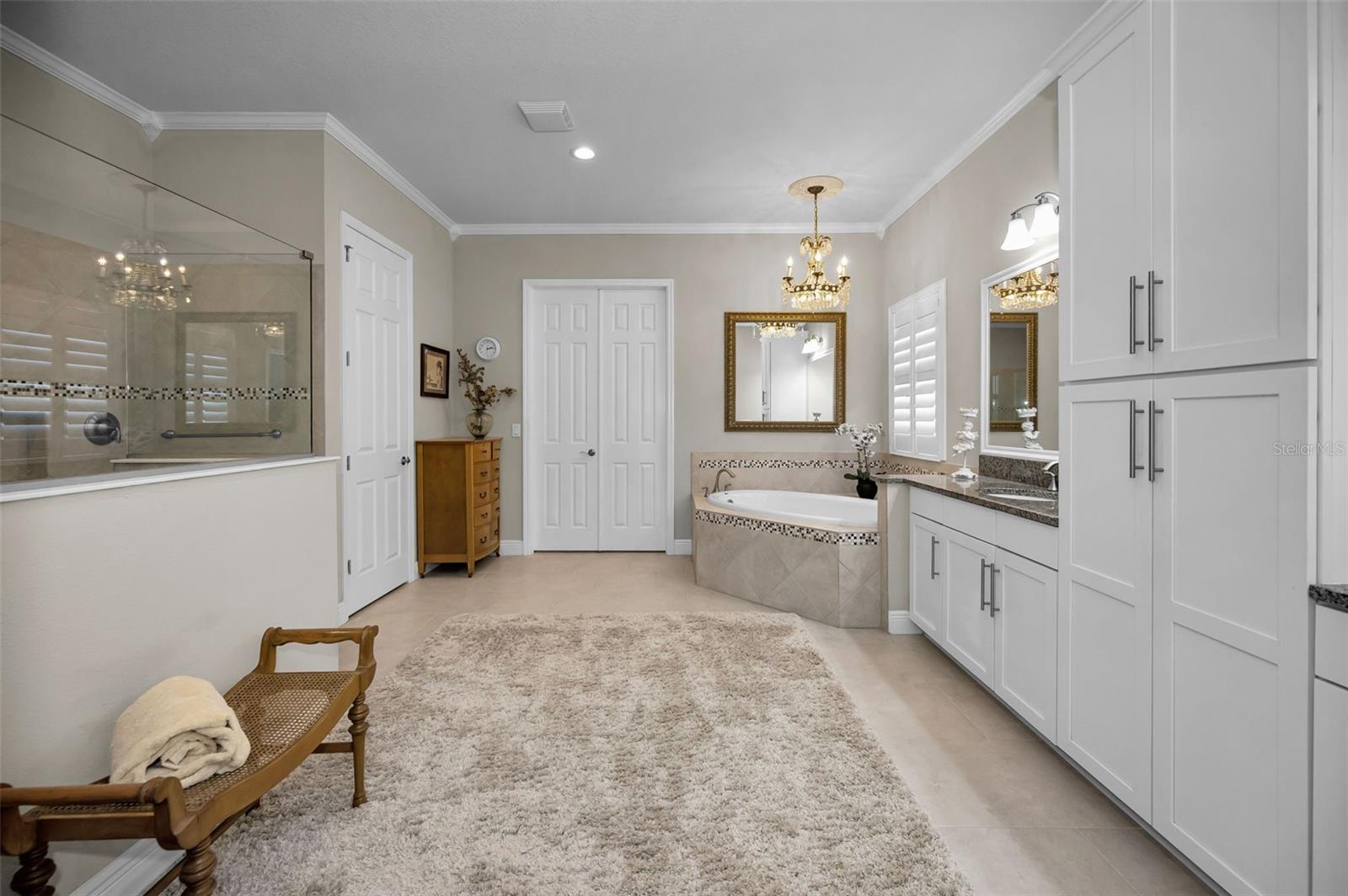 1366 Via Verdi Dr Property Photo 27