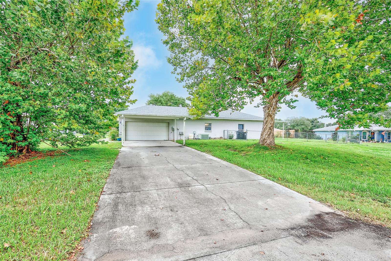 209 WHITE CLIFF BLVD Property Photo 1