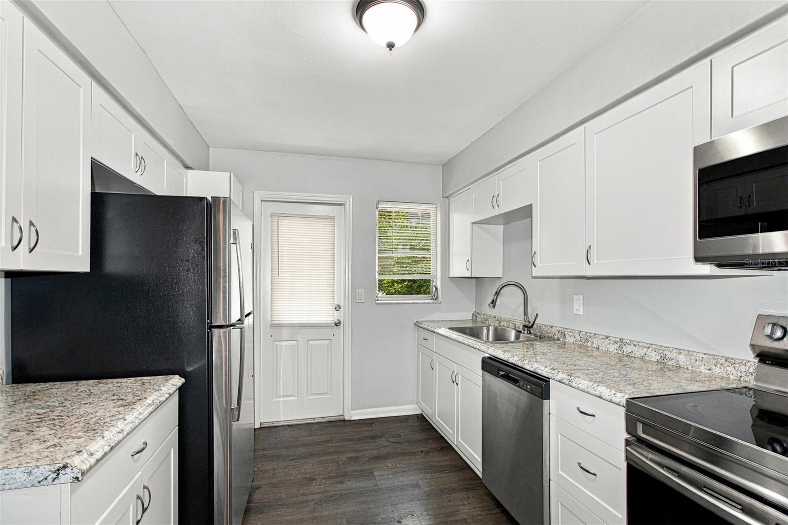 7219 Cascade St Property Photo 6