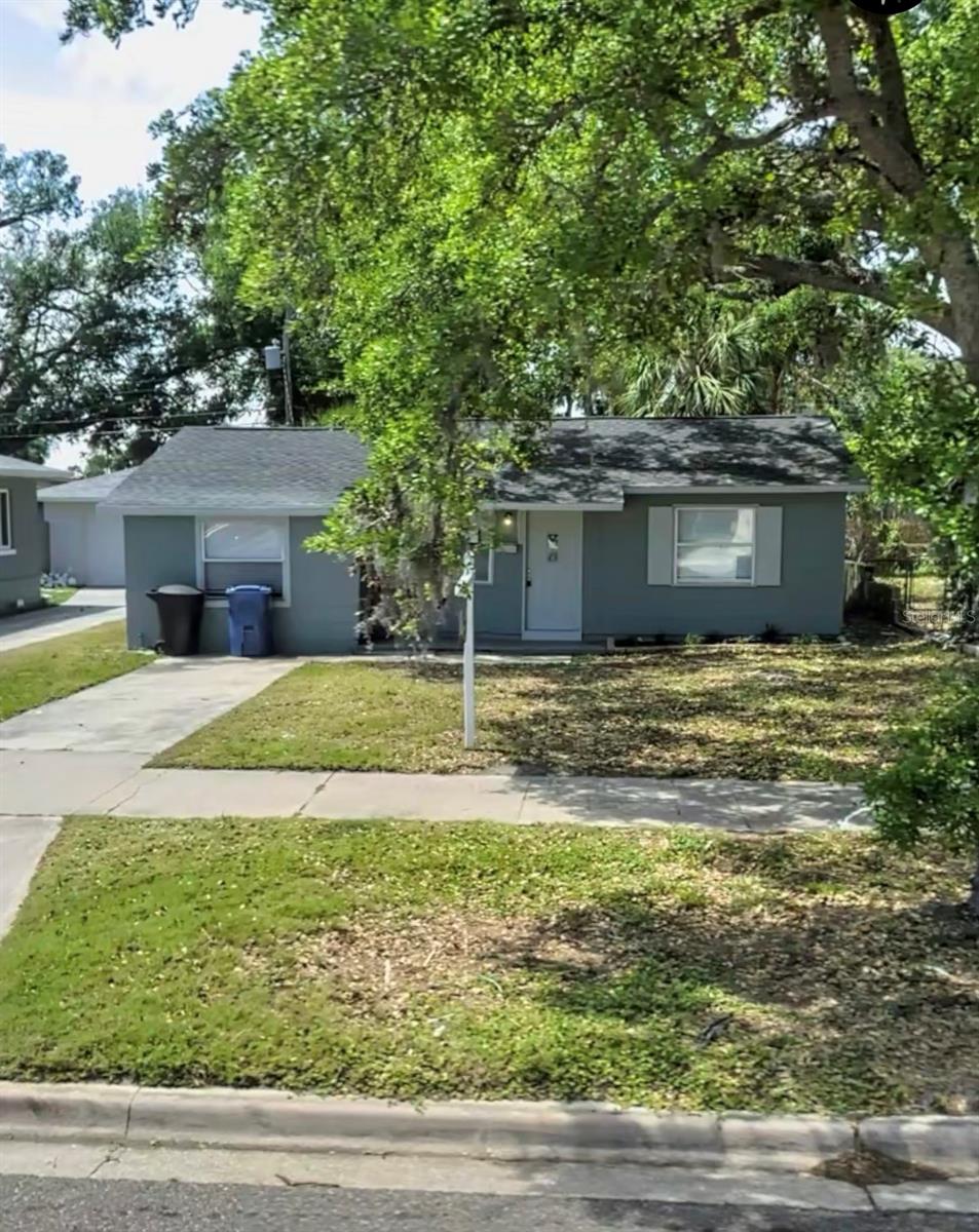 2935 DR MARTIN LUTHER KING JR ST S Property Photo 1