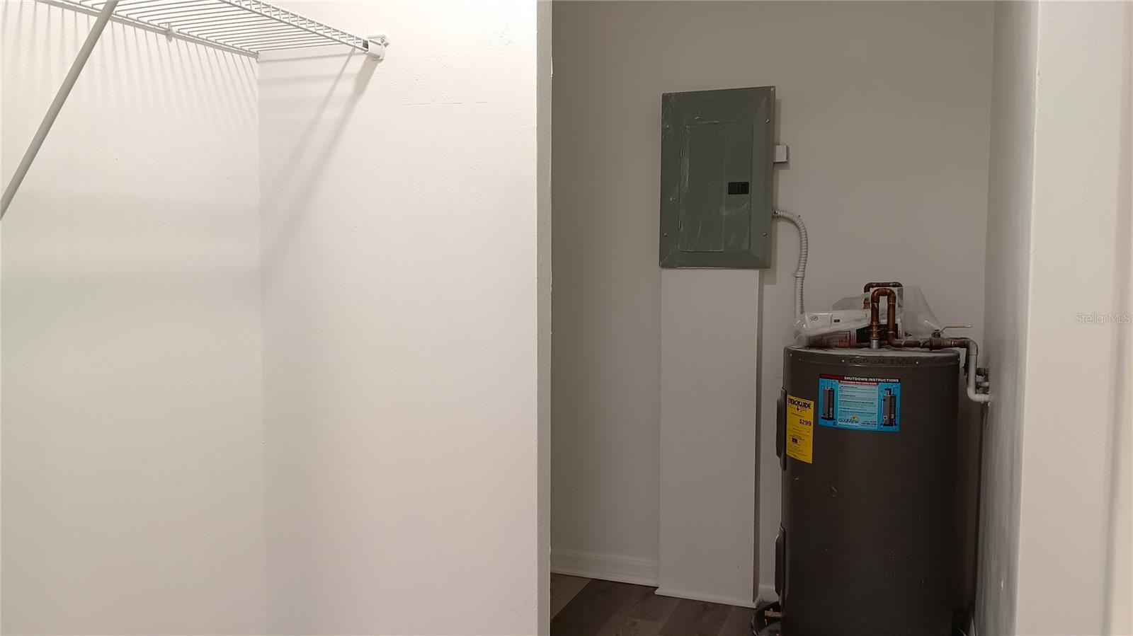 885 Beltrees St #4 Property Photo 7