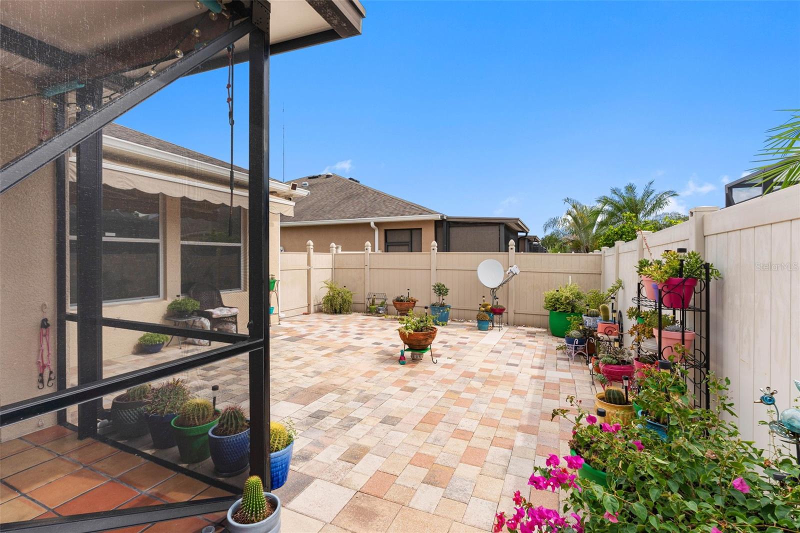 2232 Parrot Fish Dr Property Photo 36