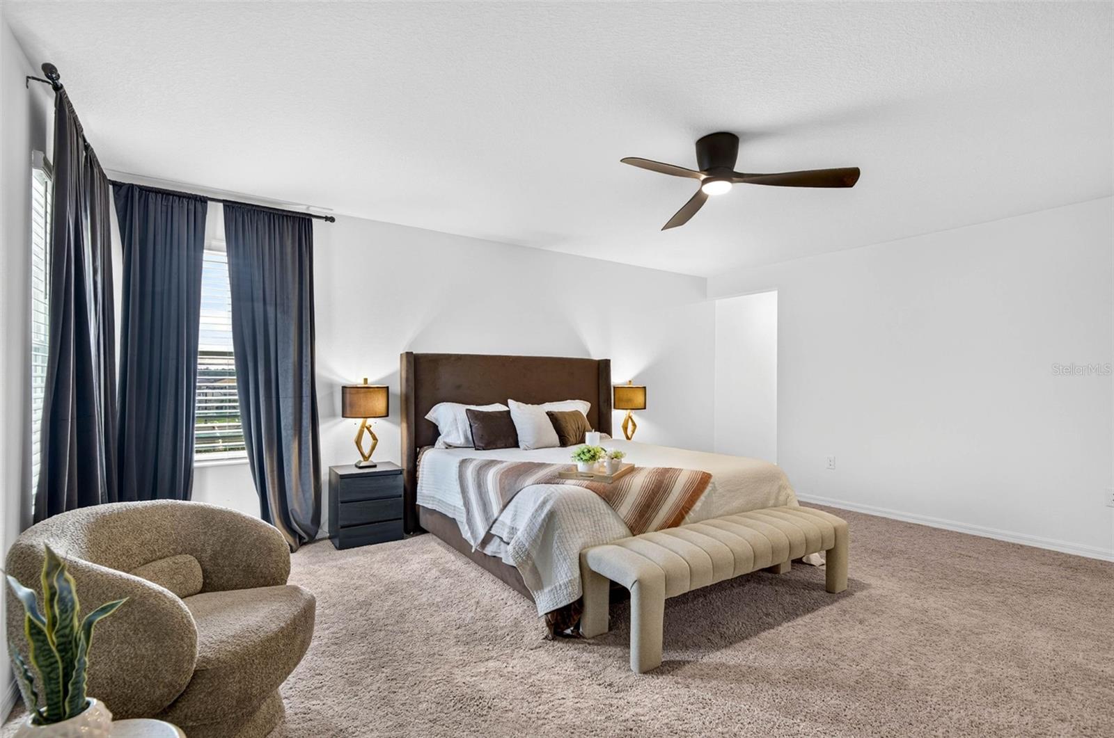 6384 Burning Opal Bnd Property Photo 19