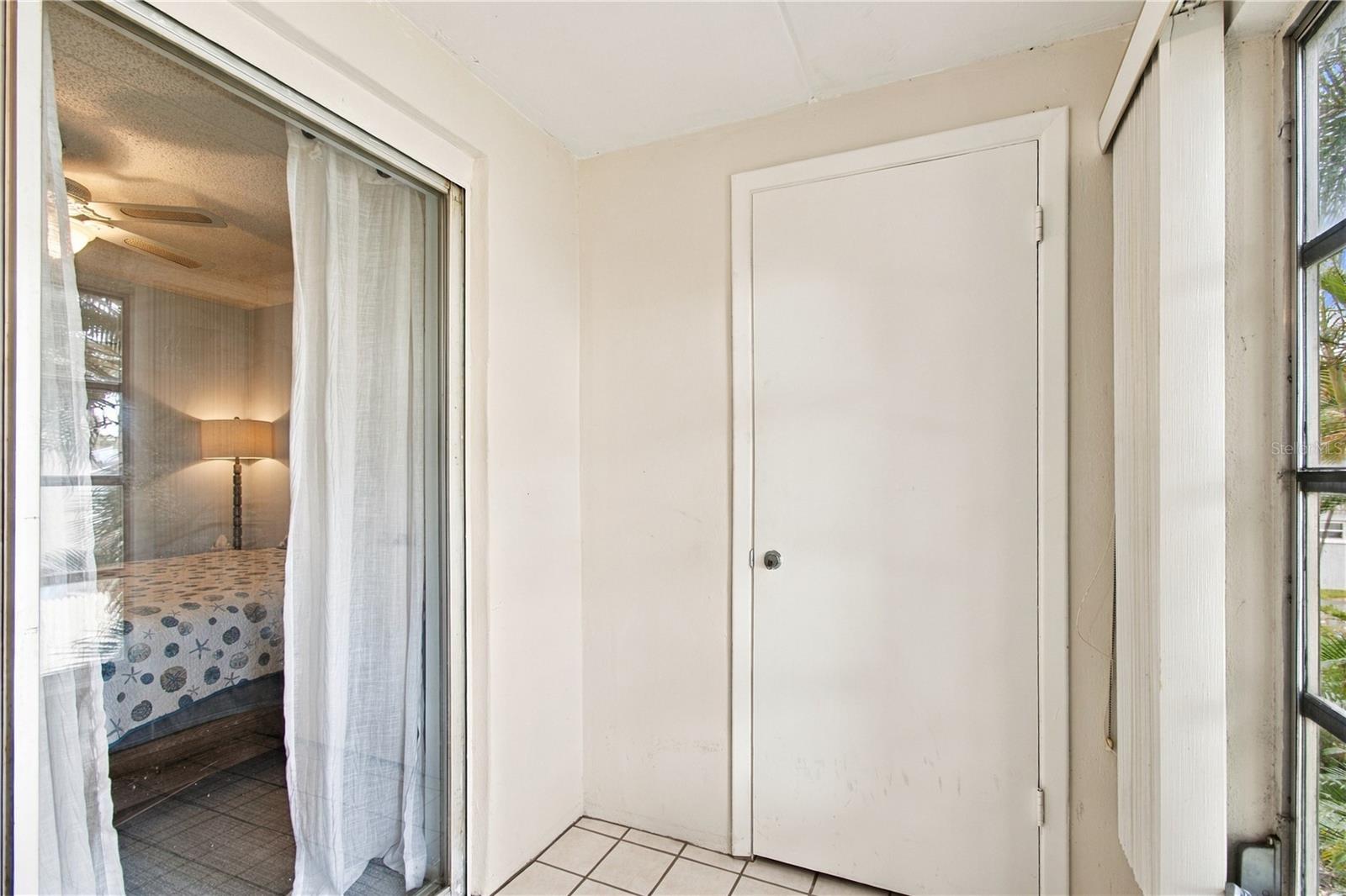 11620 Park Blvd #203 Property Photo 23