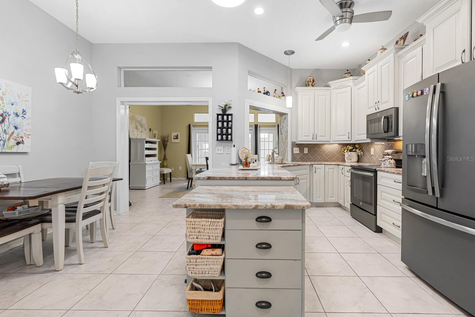 4202 Augusta Ter E Property Photo 15