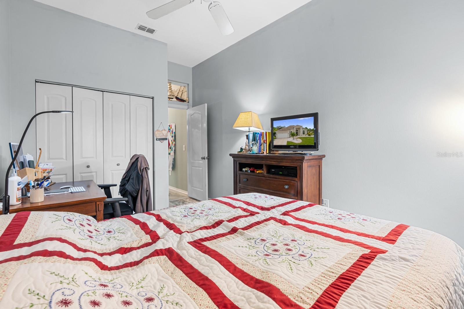 4202 Augusta Ter E Property Photo 29