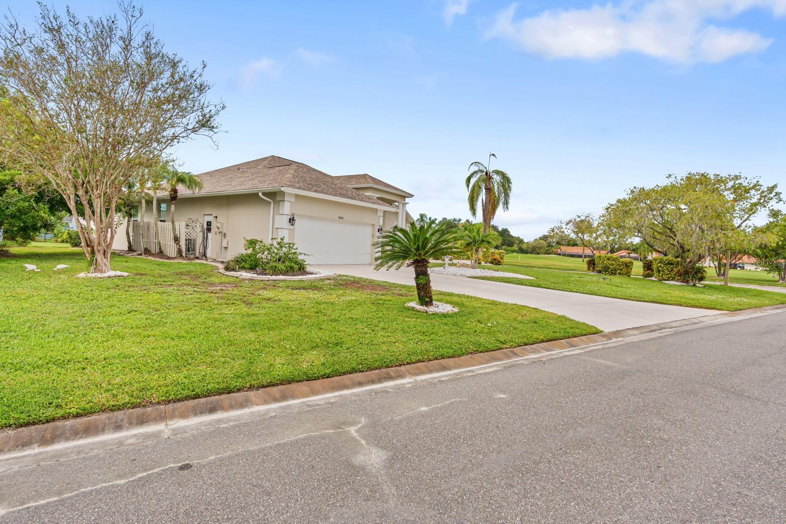 4202 Augusta Ter E Property Photo 45