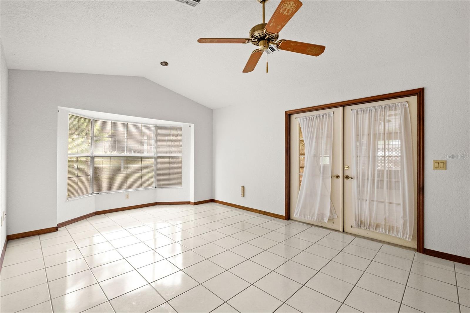 4210 Augustine Rd Property Photo 2